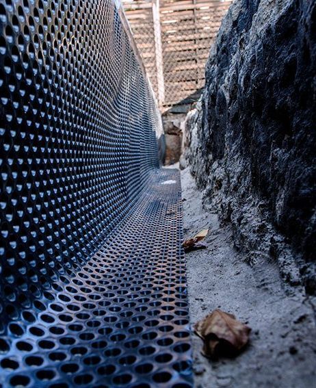 Keller von außen isollieren gegen Feuchtigkeit von GeoBau S.A.R.L.