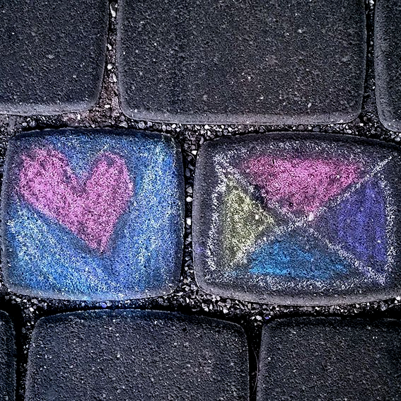 Pflasterstein oder Natursteine verlegen für Einfahrt und Gartenwege