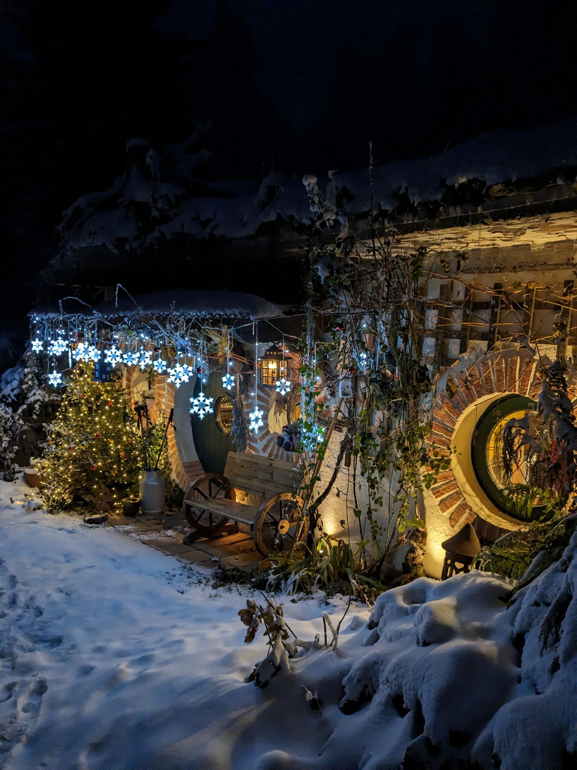 barbecue sur terrasse ensoleillée hébergement insolite vosges