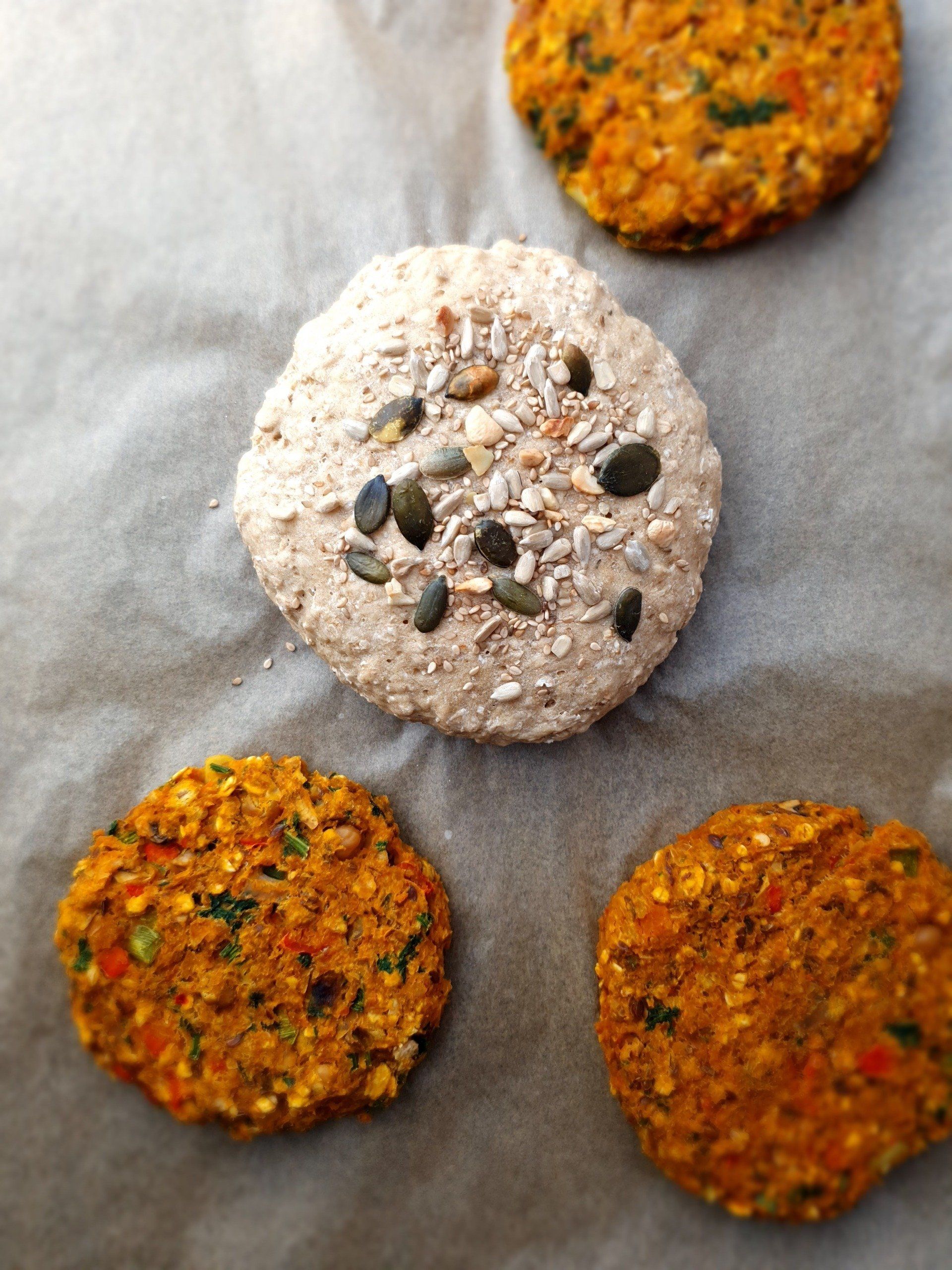 Vegetarische Burgerpatties, Burger Buns selber machen