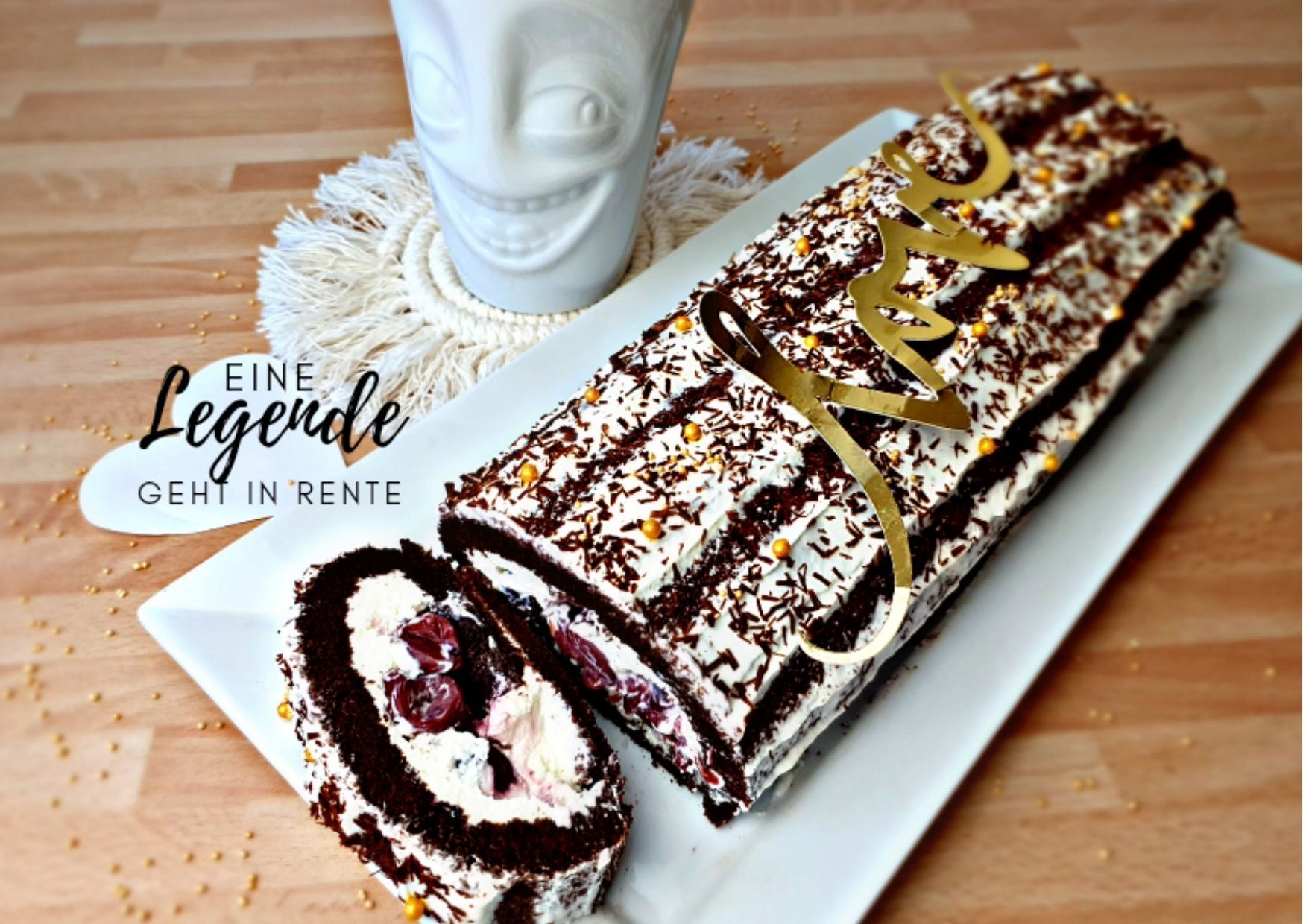 Schwarzwälderkirsch Biskuit Rolle