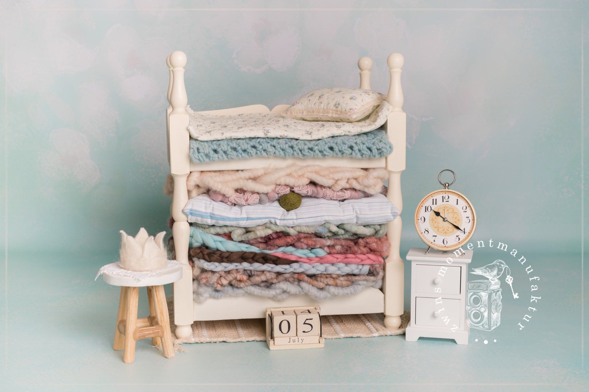 Newbornfotoshooting in Henstedt-Ulzburg im Fotoset Prinzessin auf der Erbse