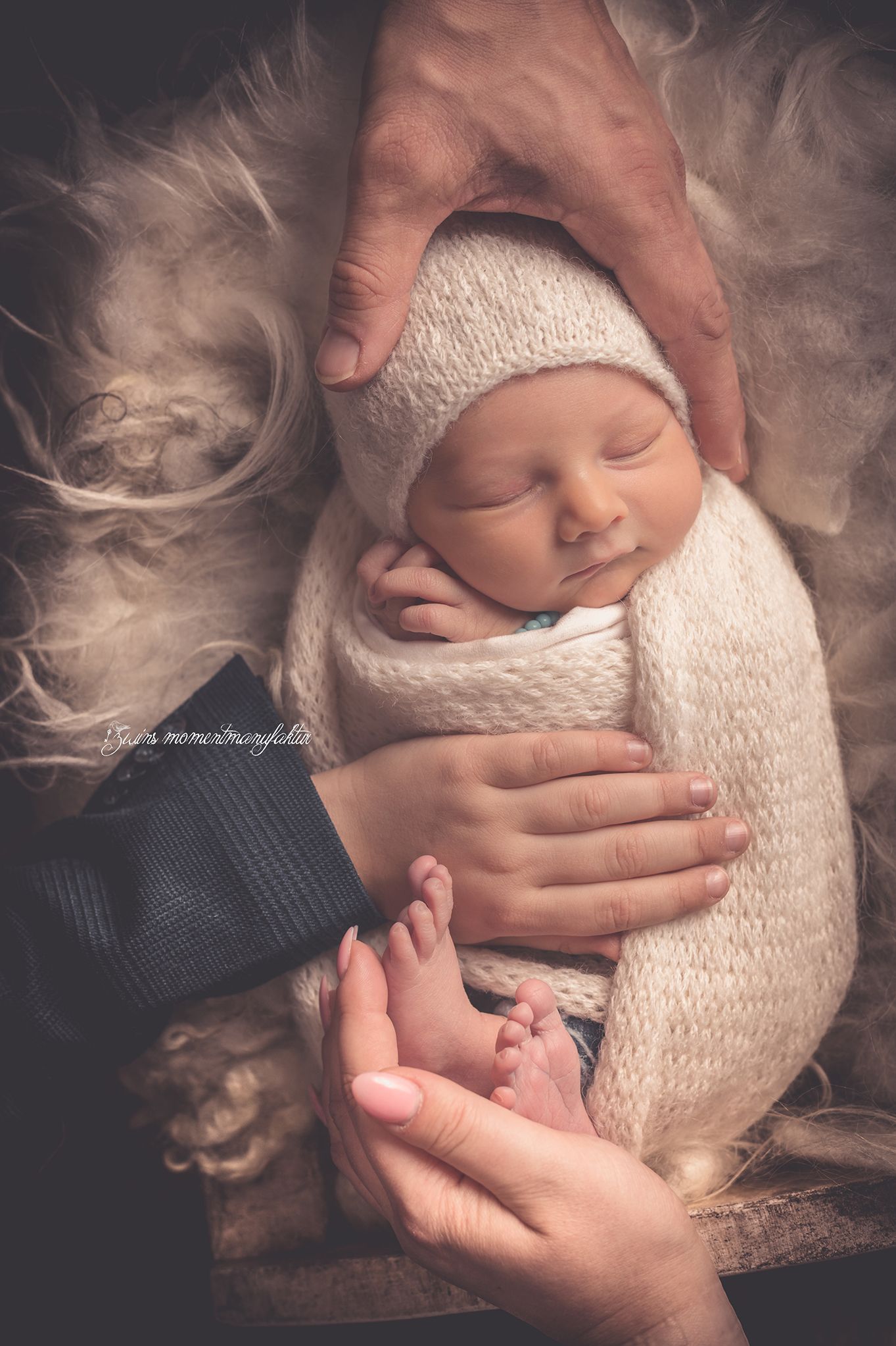 baby-neugeborenenfotografie-familienfotografie-fotograf-henstedtulzburg-zwinsmomentmanufaktur