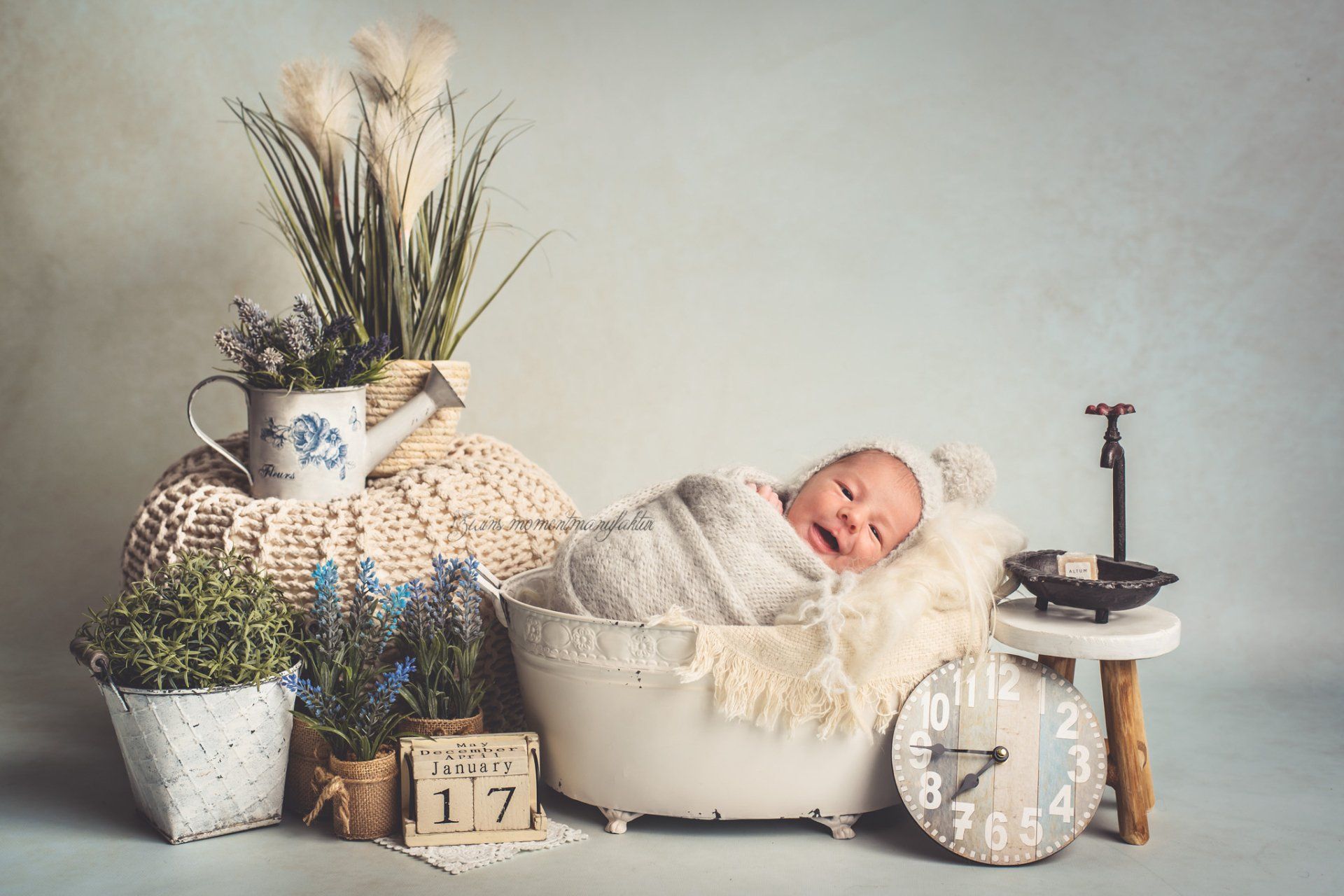 baby-neugeborenenfotografie-newbornshooting-fotografinhenstedtulzburg