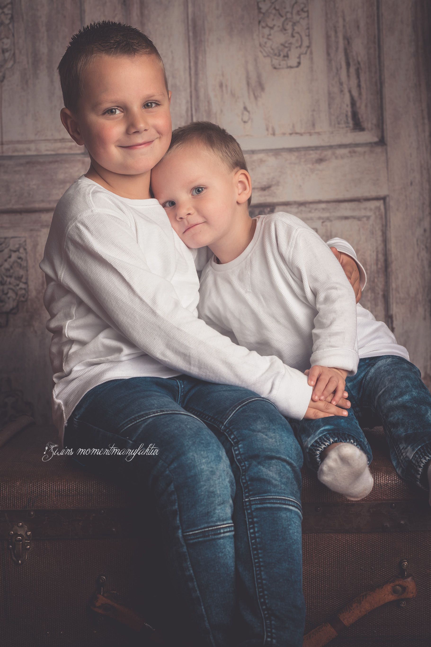 baby-kind-babyshooting-kindershooting-fotostudiohenstedtulzburg-fotograf-henstedtulzburg-zwinsmomentmanufaktur