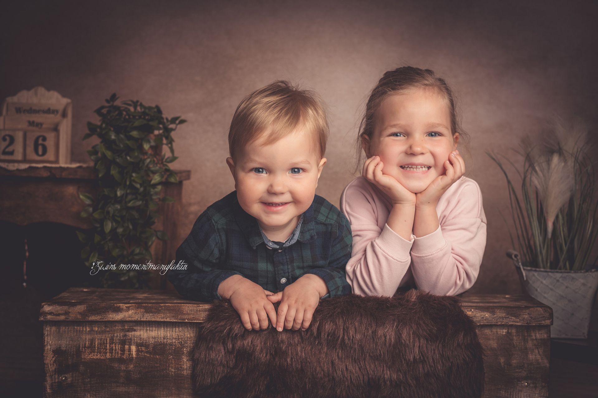 baby-kind-babyshooting-kindershooting-fotostudiohenstedtulzburg-fotograf-henstedtulzburg-zwinsmomentmanufaktur
