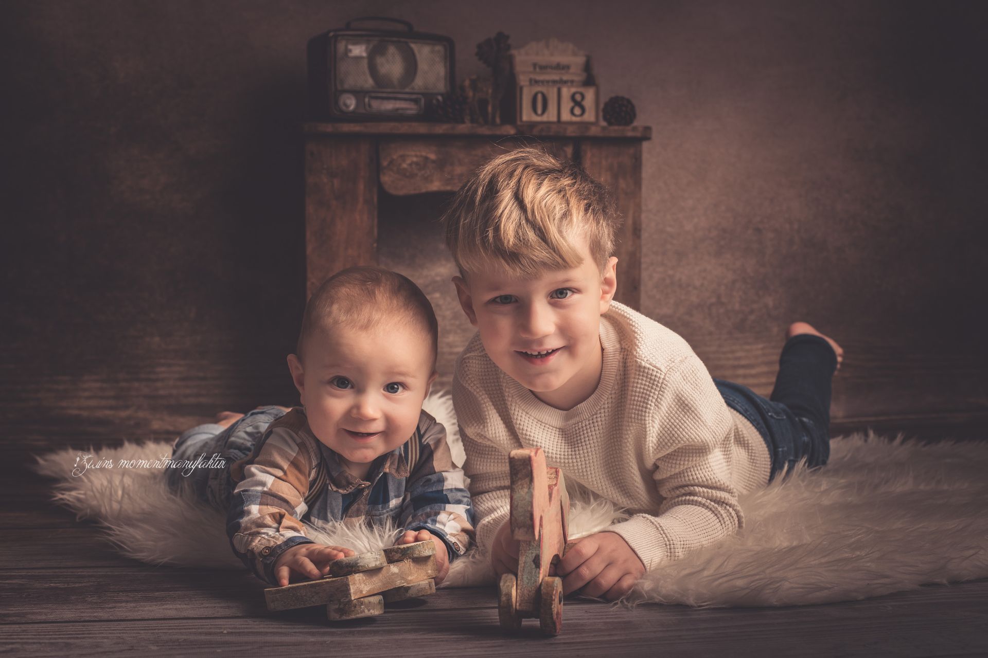 baby-kind-babyshooting-kindershooting-fotostudiohenstedtulzburg-fotograf-henstedtulzburg-zwinsmomentmanufaktur