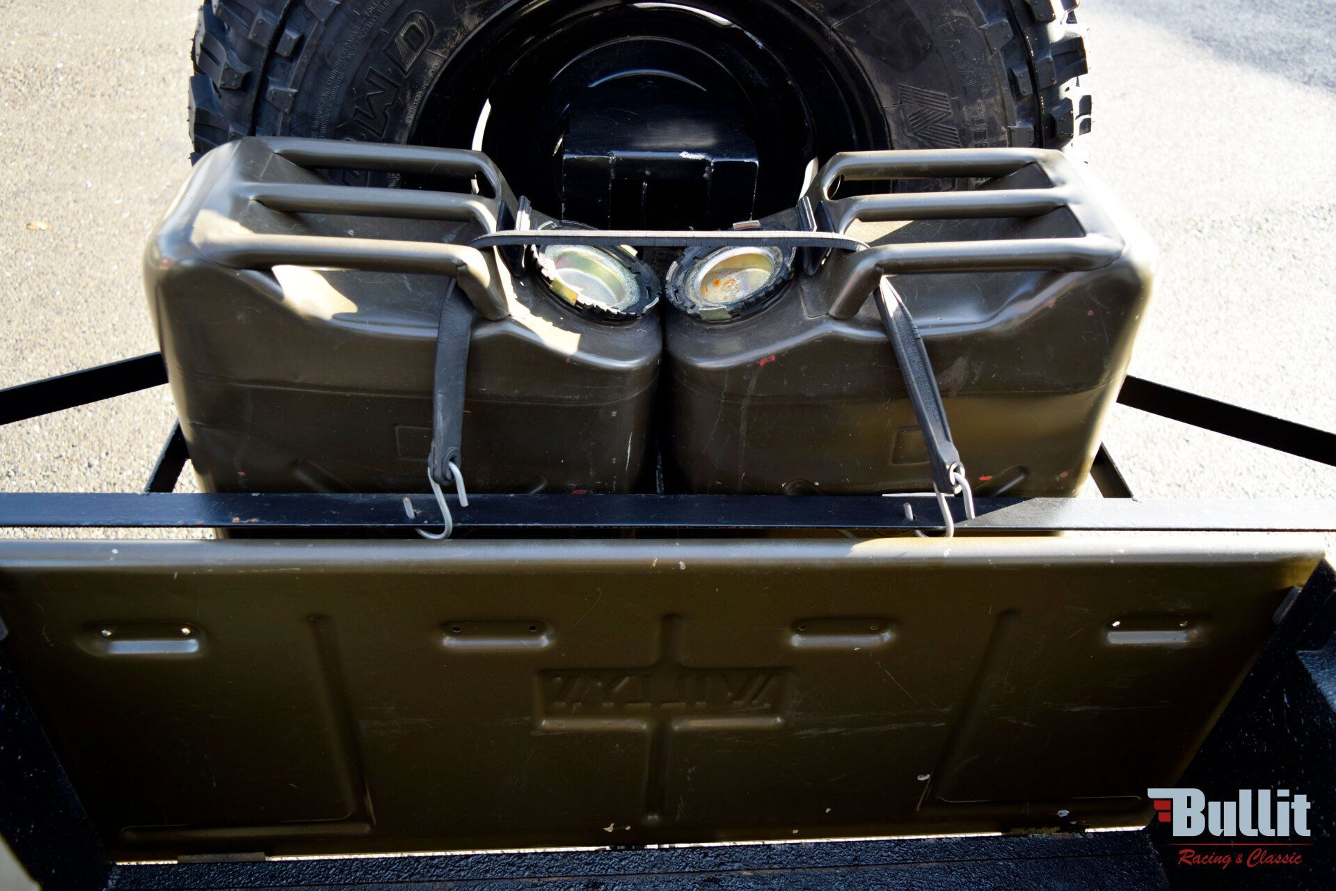 jerricanes Willys Jeep CJ5 1963