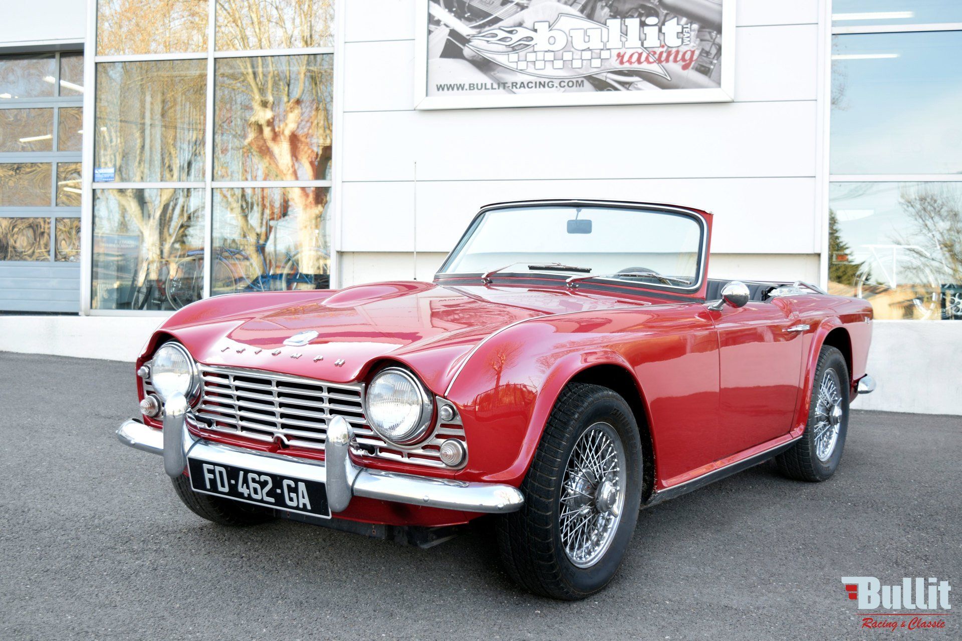 Triumph TR4 3/4 avant gauche
