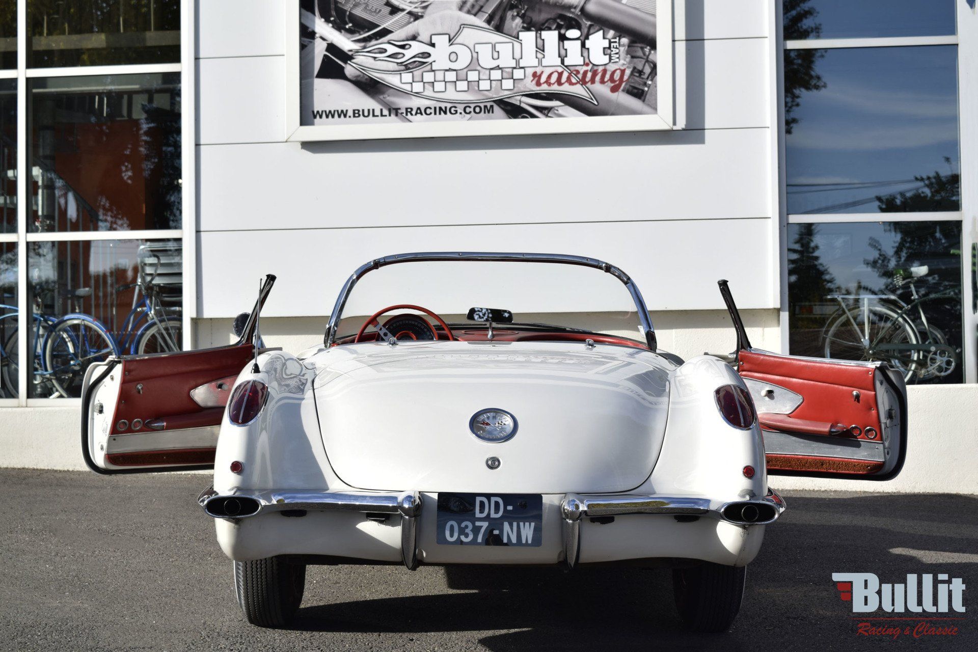 Chevrolet Corvette C1 cabriolet 1960 vue de arrière