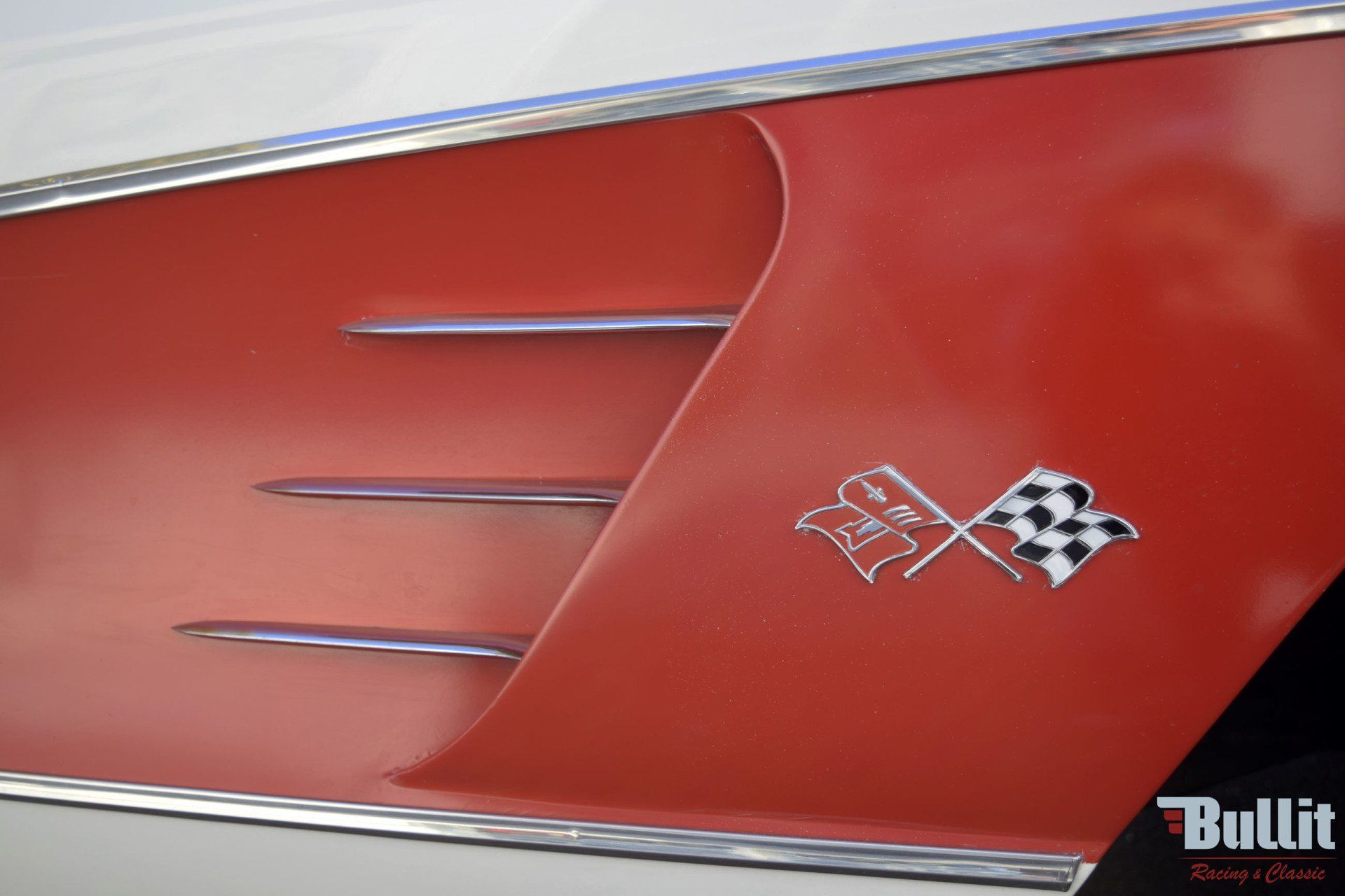 emblème Chevrolet Corvette C1 cabriolet 1960