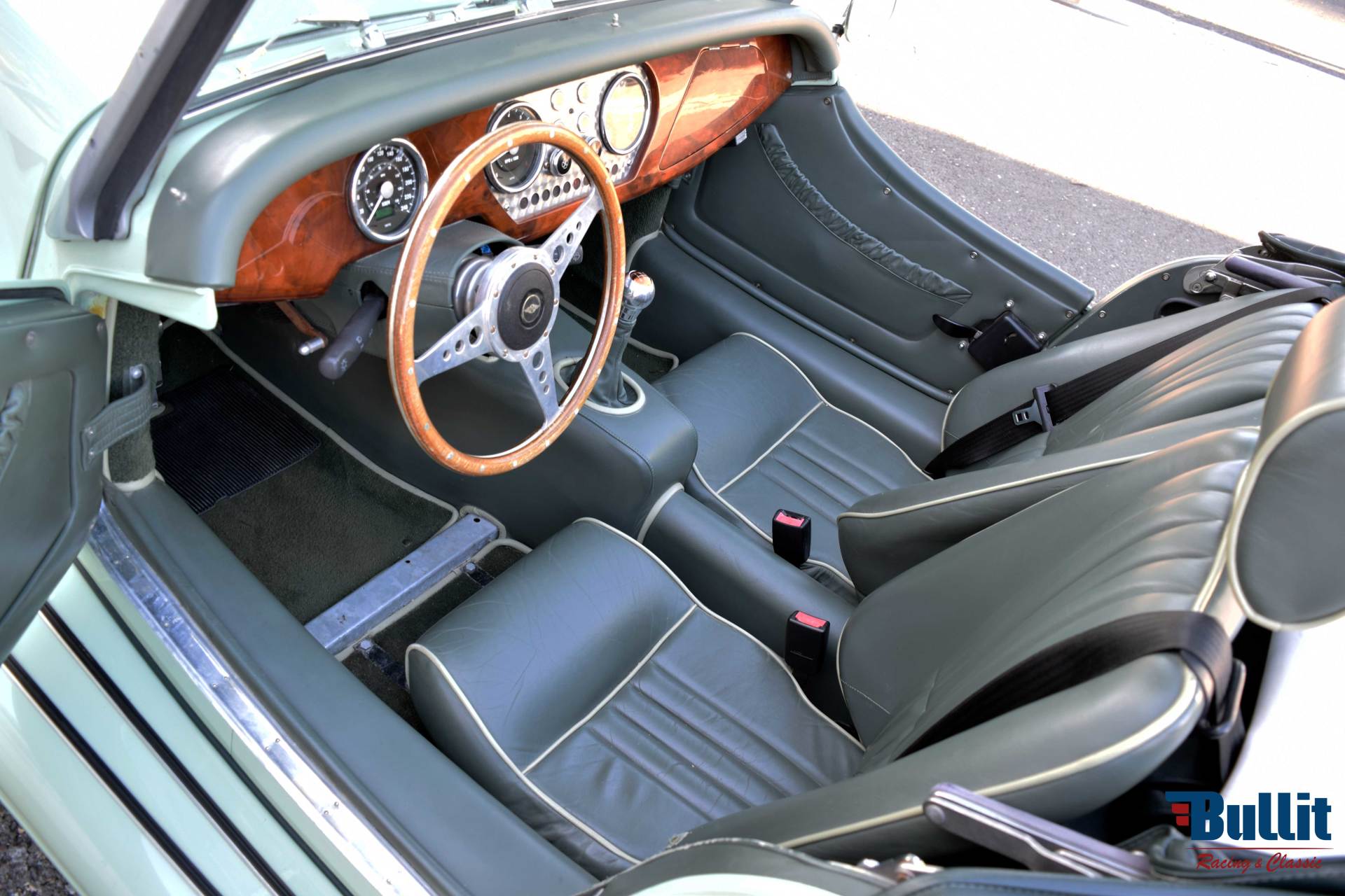 intérieur Morgan Plus 4