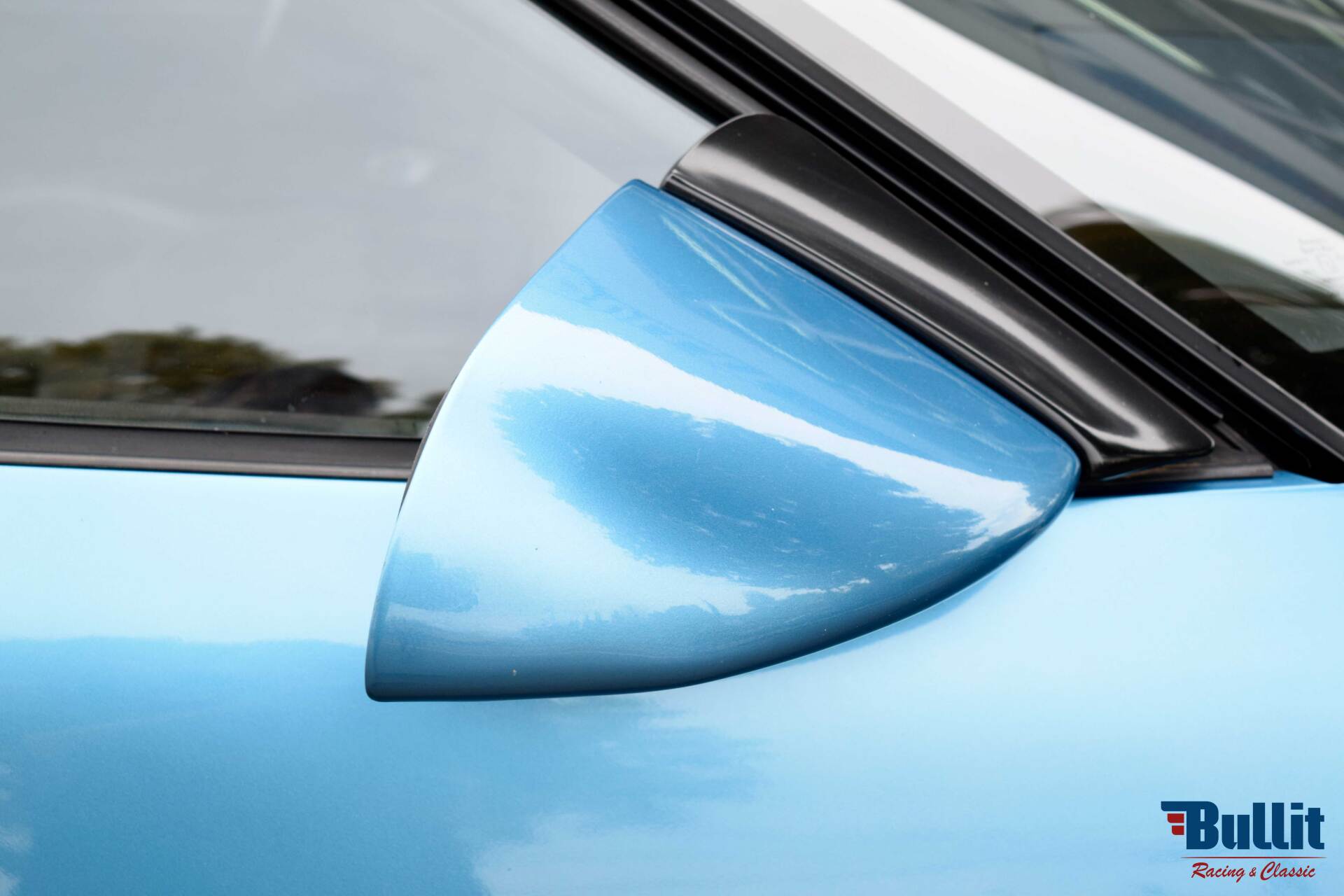 rétroviseur sport Chevrolet Corvette C4 cabriolet V8 350 ci boite 4+3 o/d de 1987