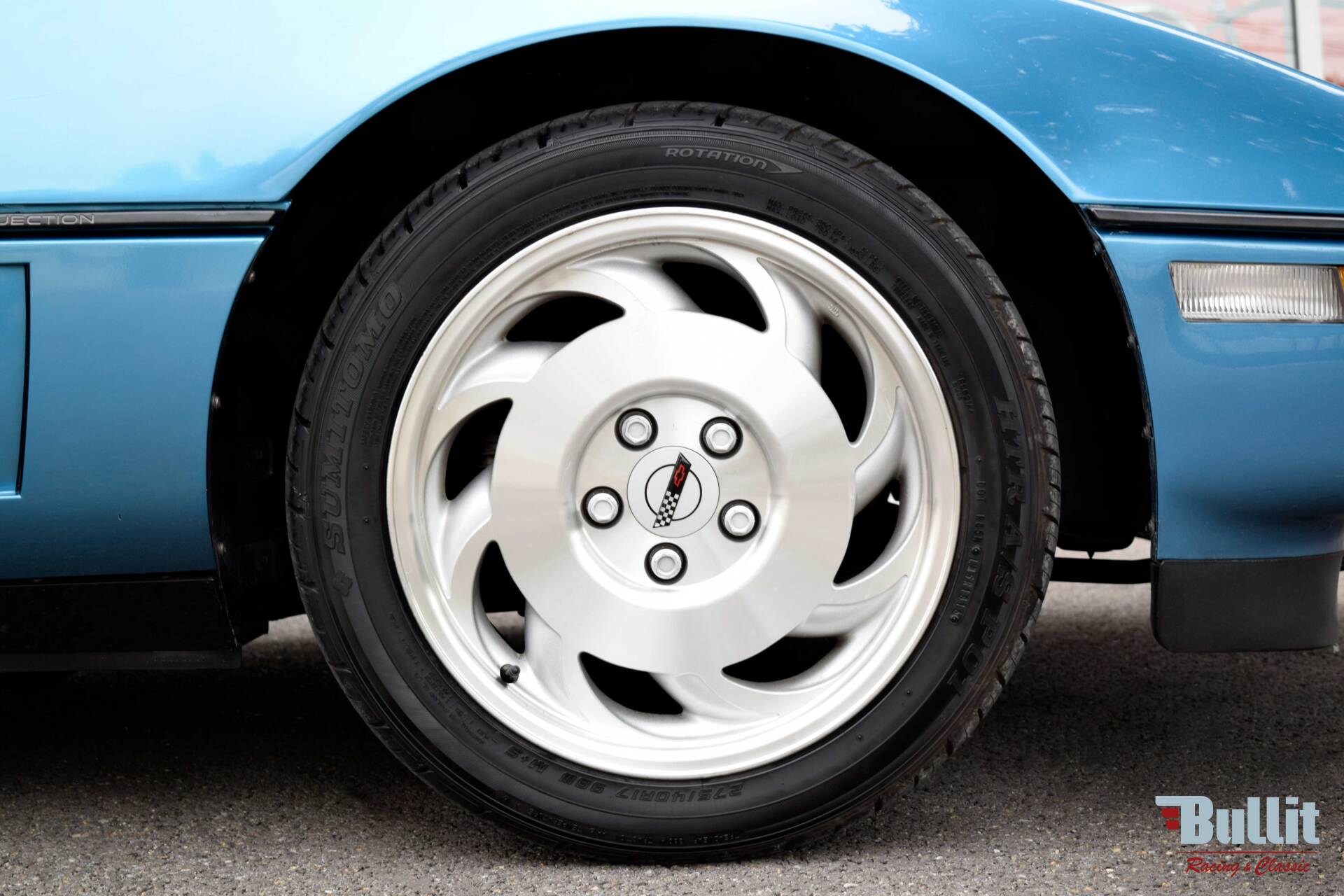 roue Chevrolet Corvette C4 cabriolet V8 350 ci boite 4+3 o/d de 1987
