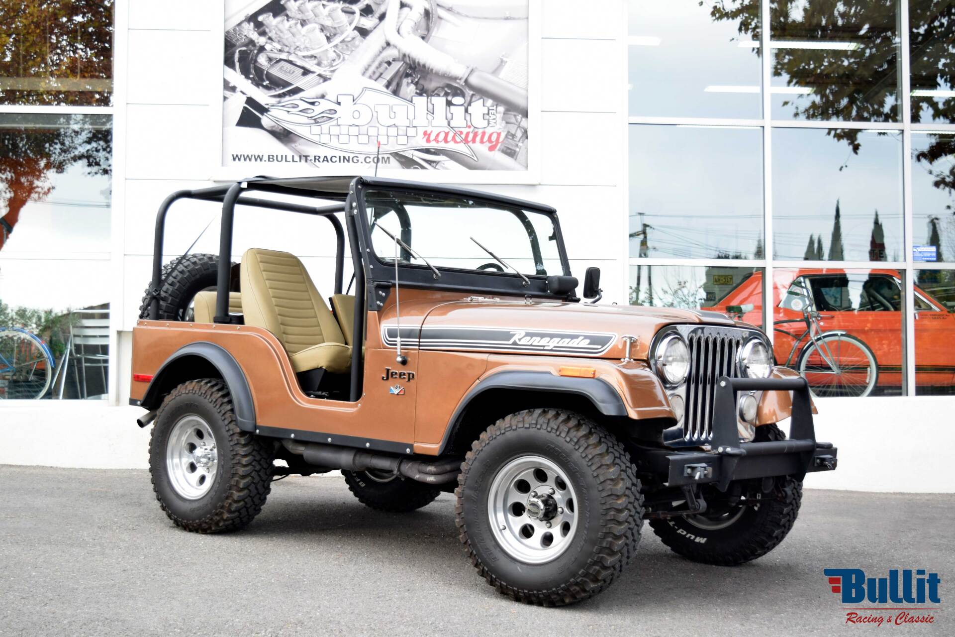 JEEP RENEGADE 1972 vue 3/4 avant droit