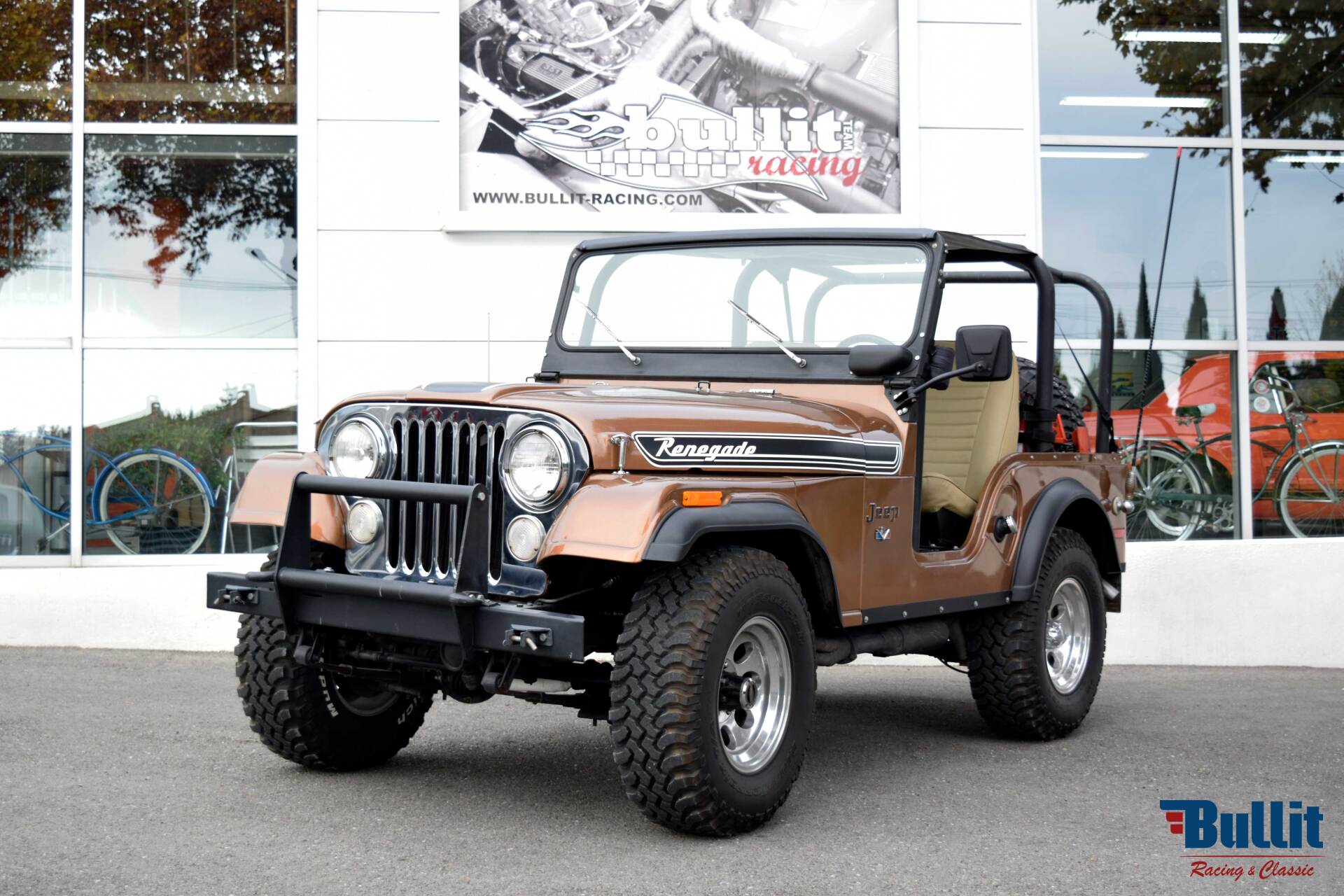 JEEP RENEGADE 1972 vue 3/4 avant gauche
