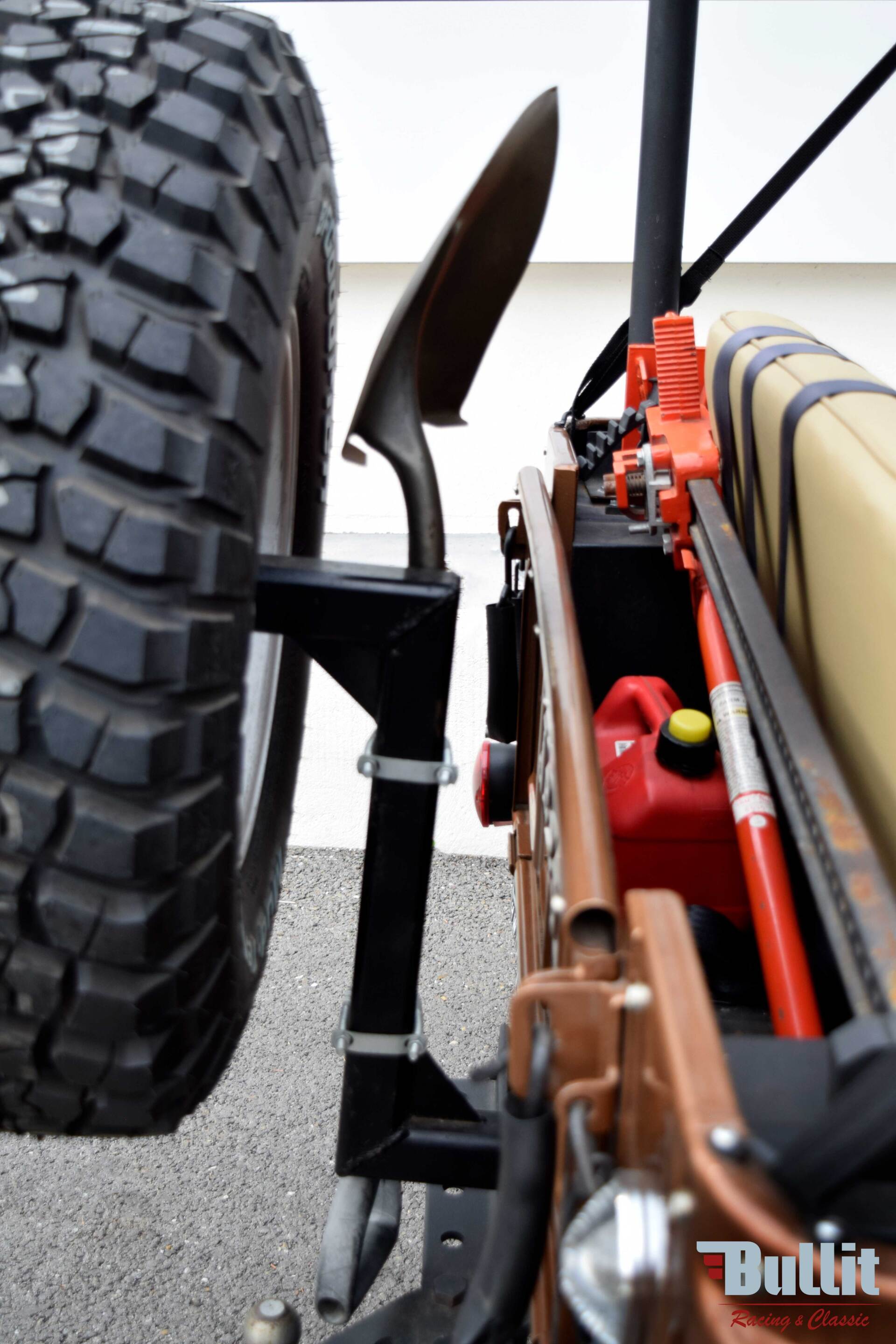 arrière JEEP RENEGADE 1972