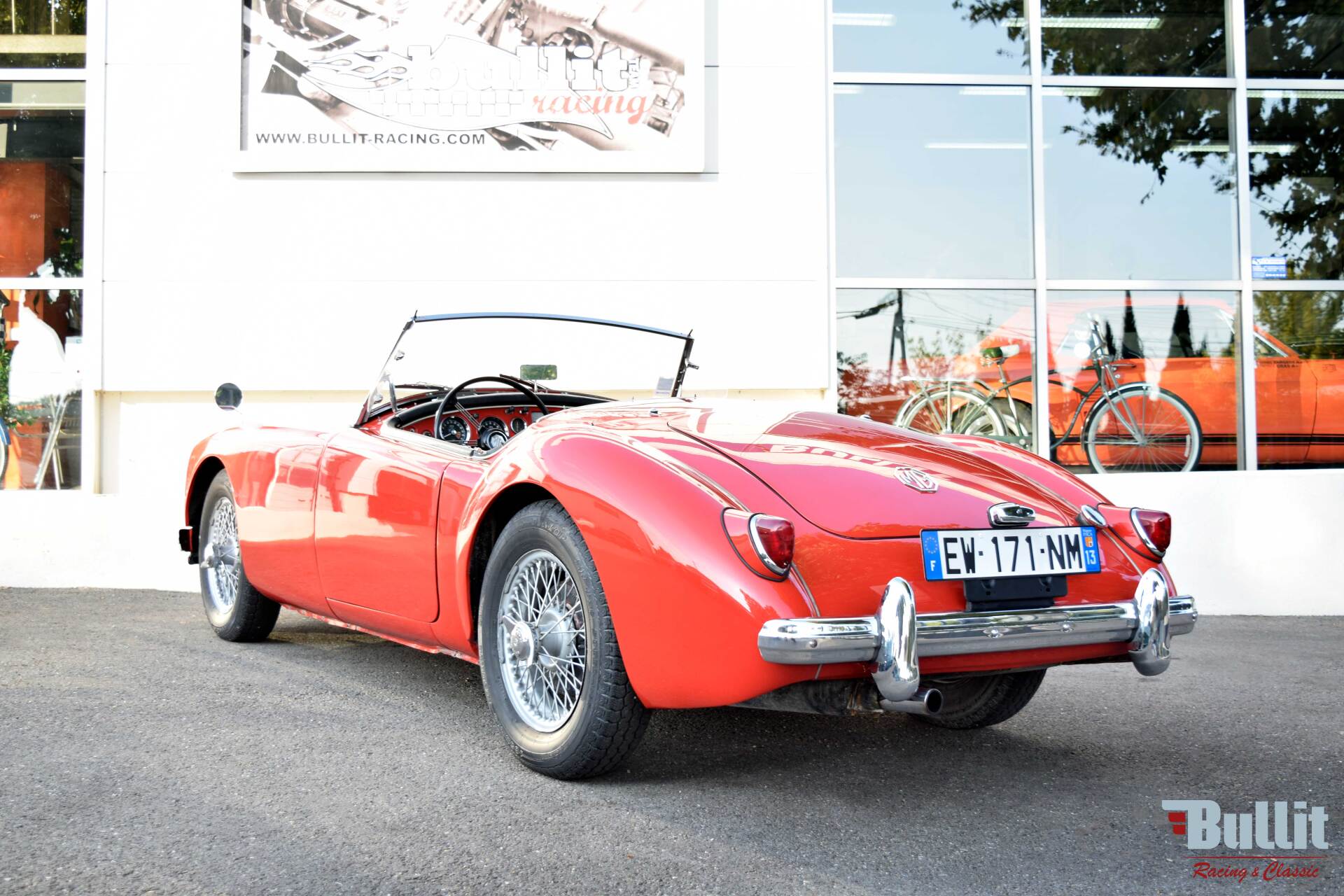 MGA 1500 cabriolet MK1 de 1959 vue de 3/4 arrière gauche
