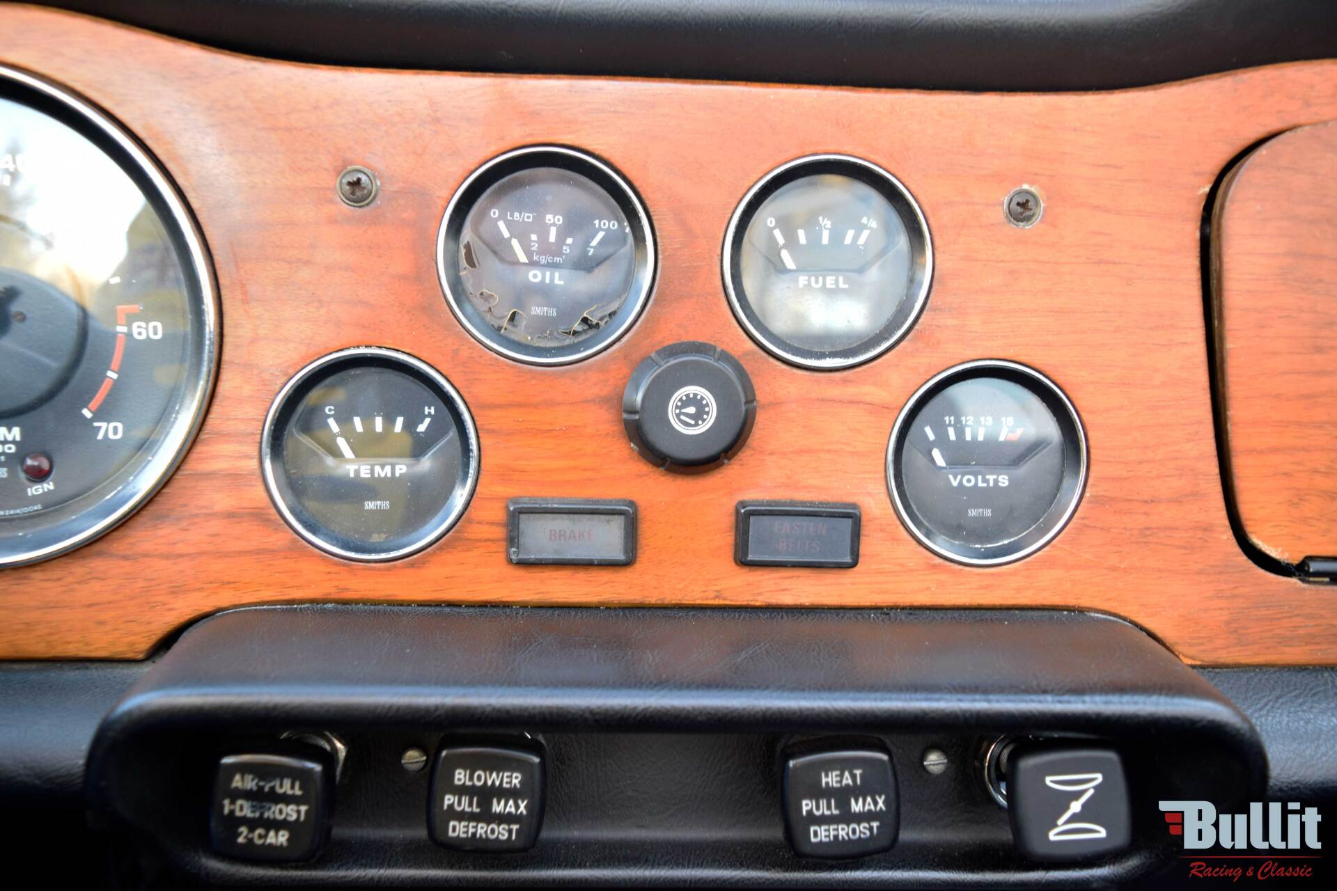 compteurs Triumph TR6 de 1974