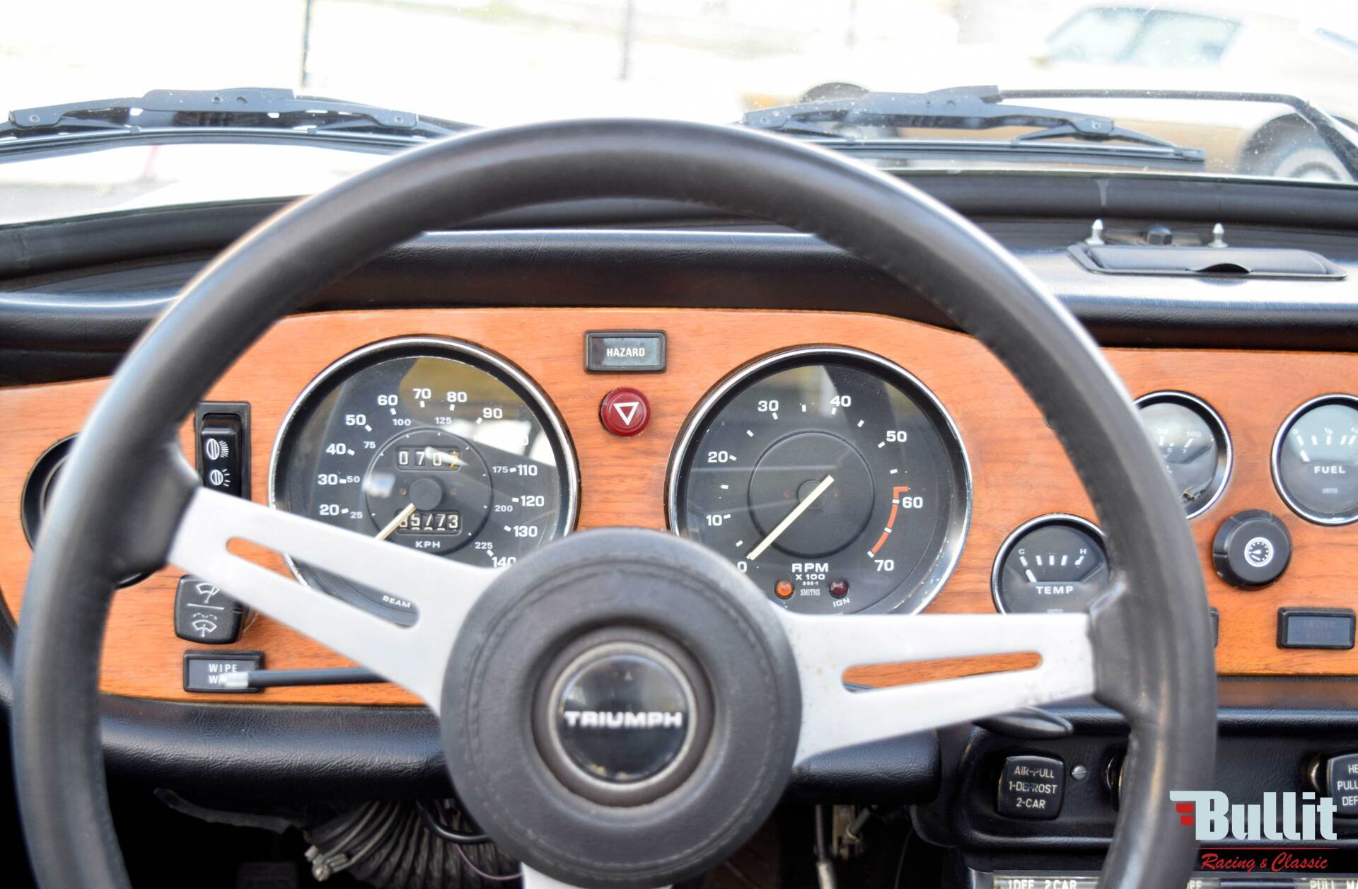 Volant de Triumph TR6 de 1974