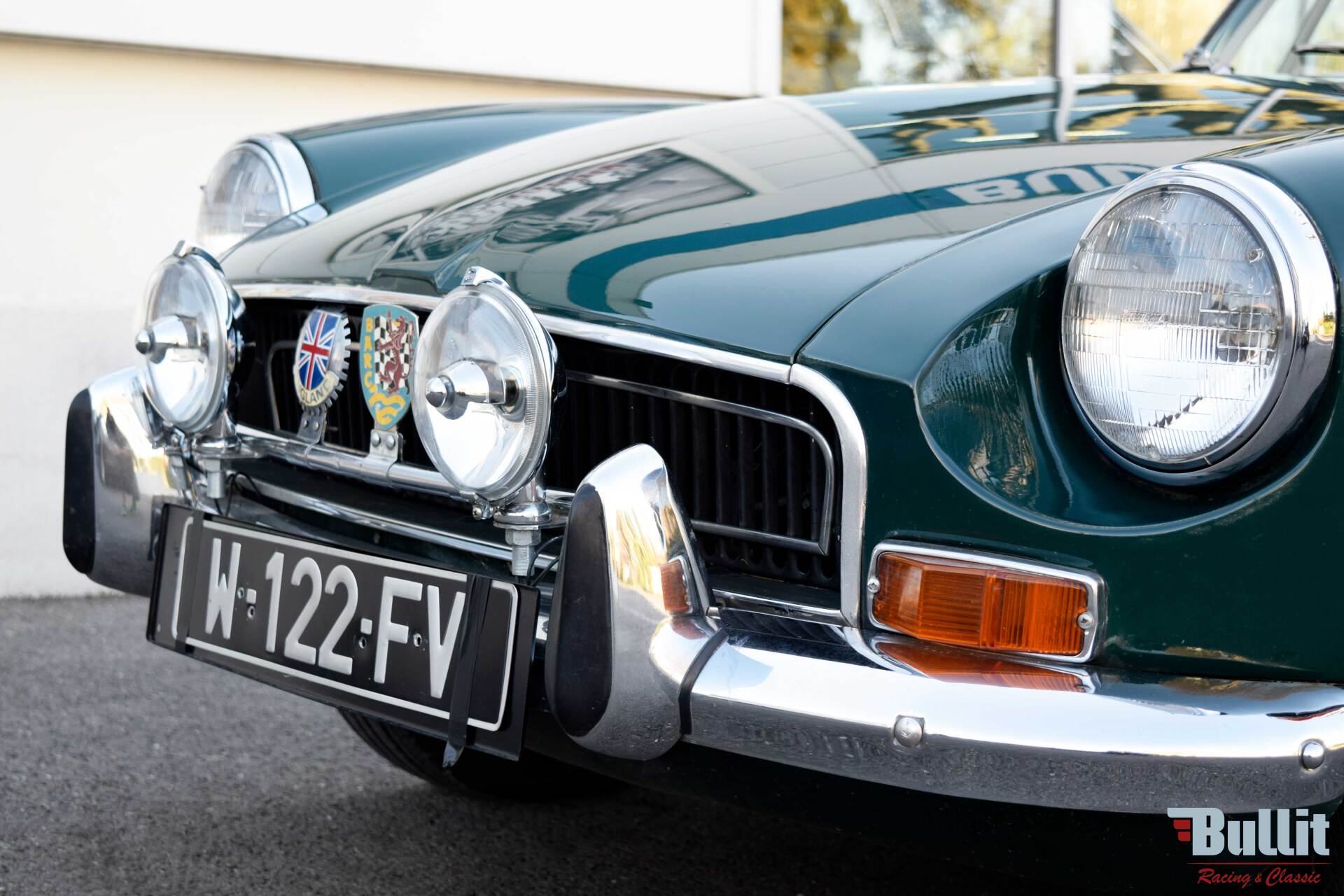 avant de MGB cabriolet de 1972