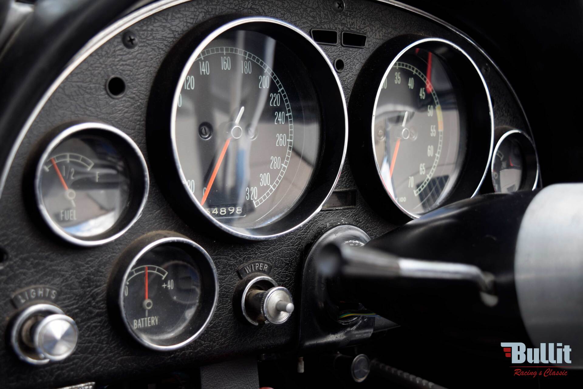 compteurs Chevrolet Corvette C2 cabriolet de 1965