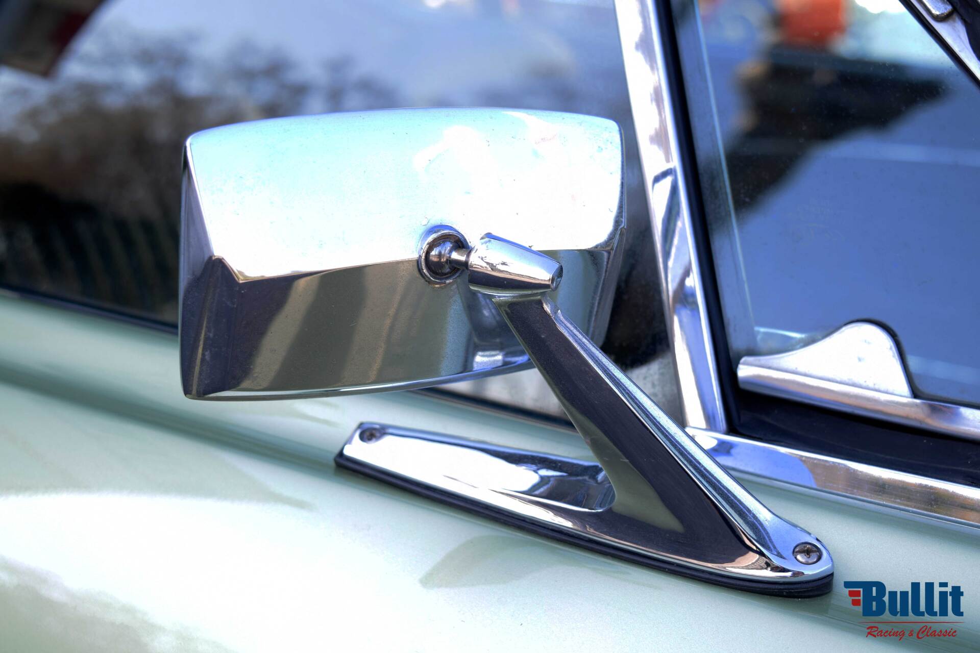 rétroviseur de Ford Mustang coupé de 1968