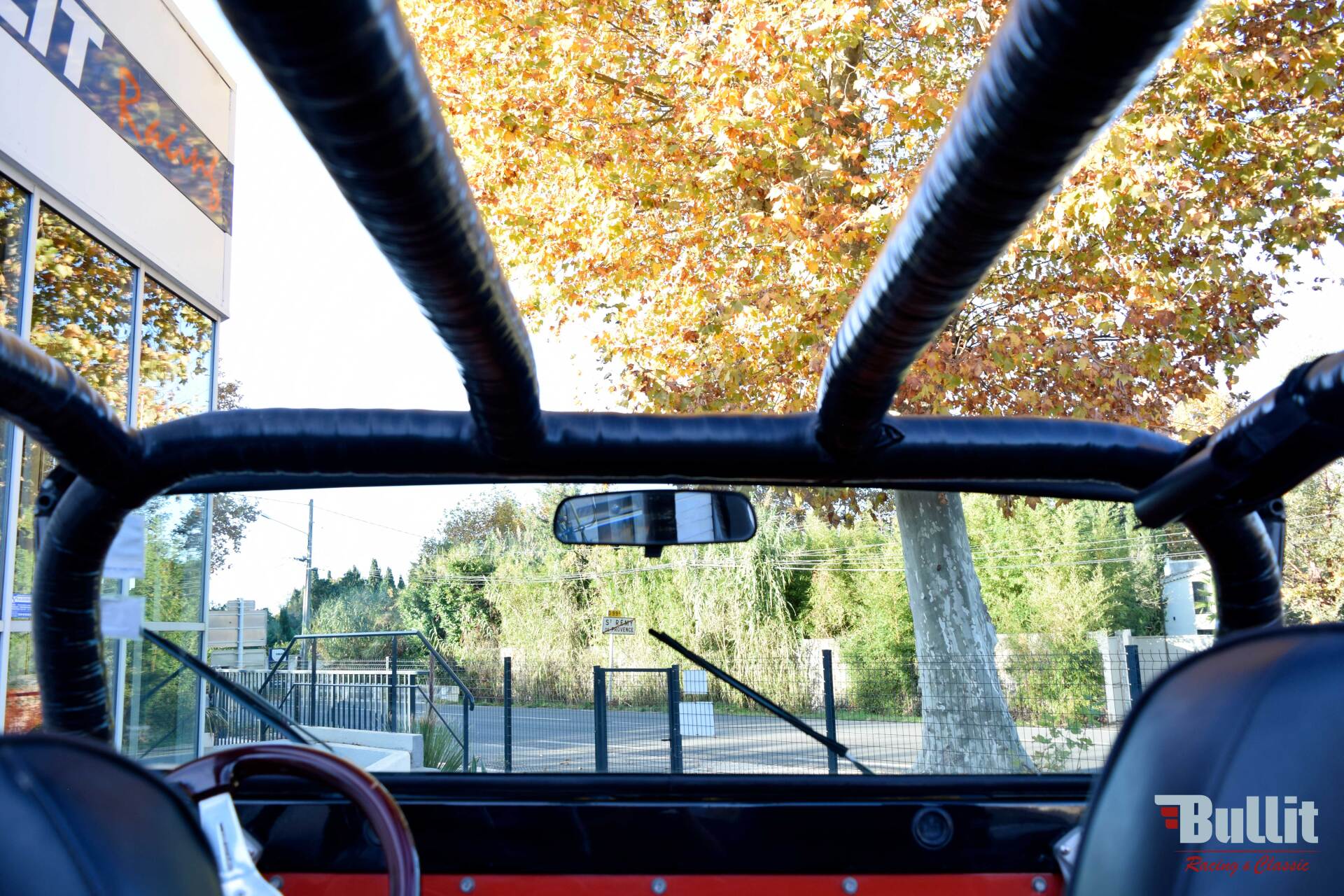 détail arceaux JEEP CJ5 de 1974