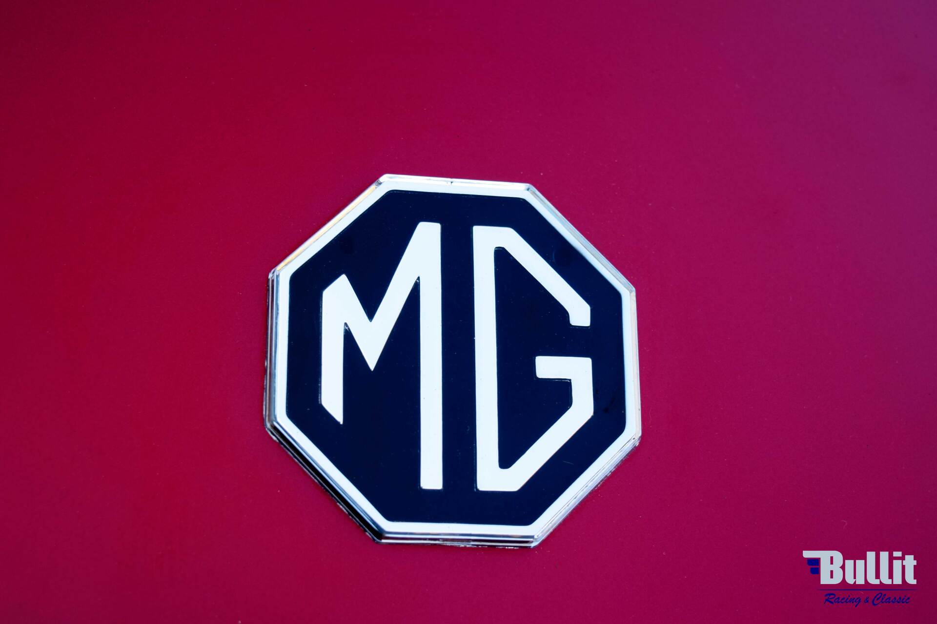 logo de MG MIDGET cabriolet de 1972