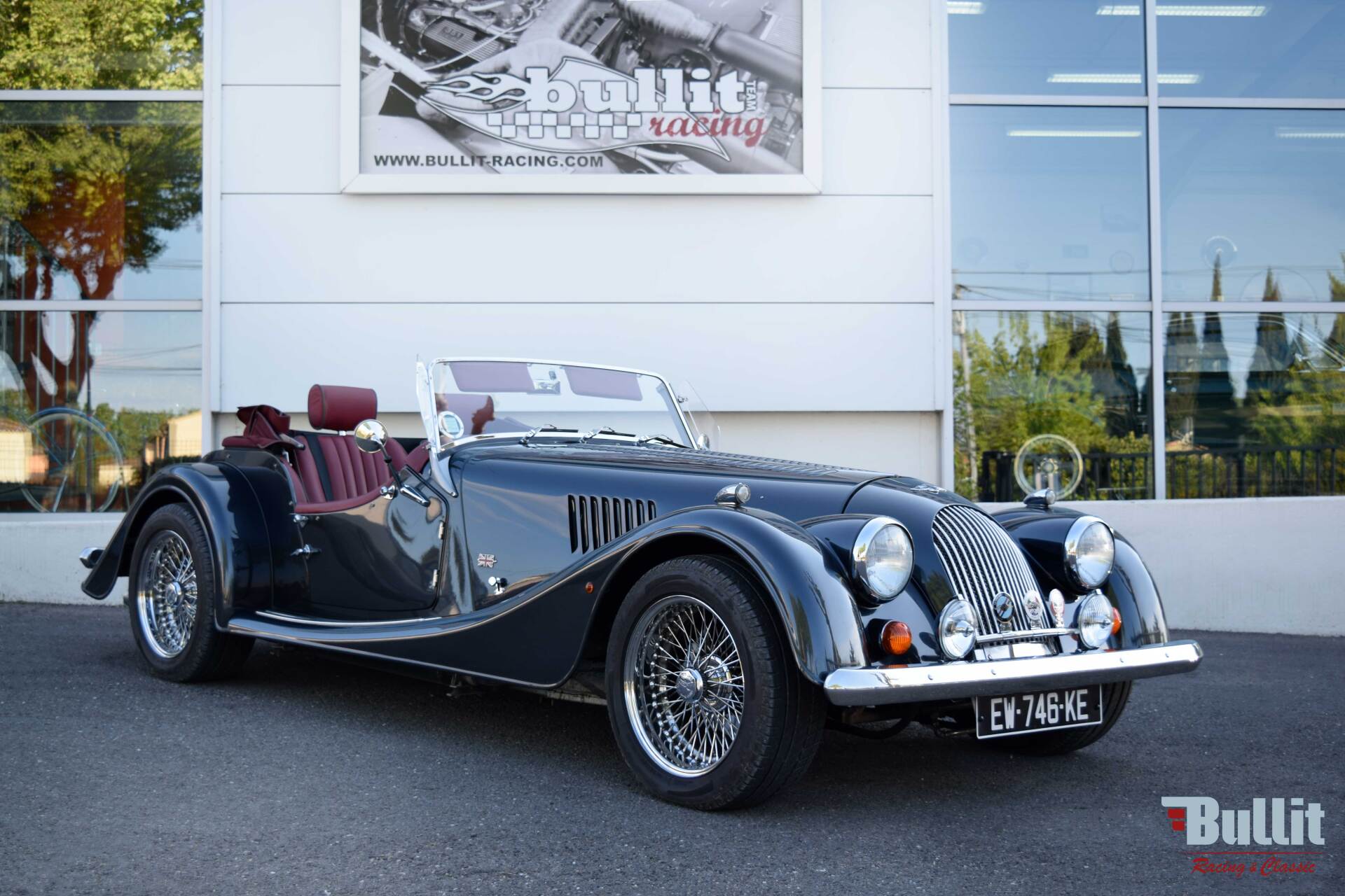 Morgan 4/4 vue 3/4 avant droit