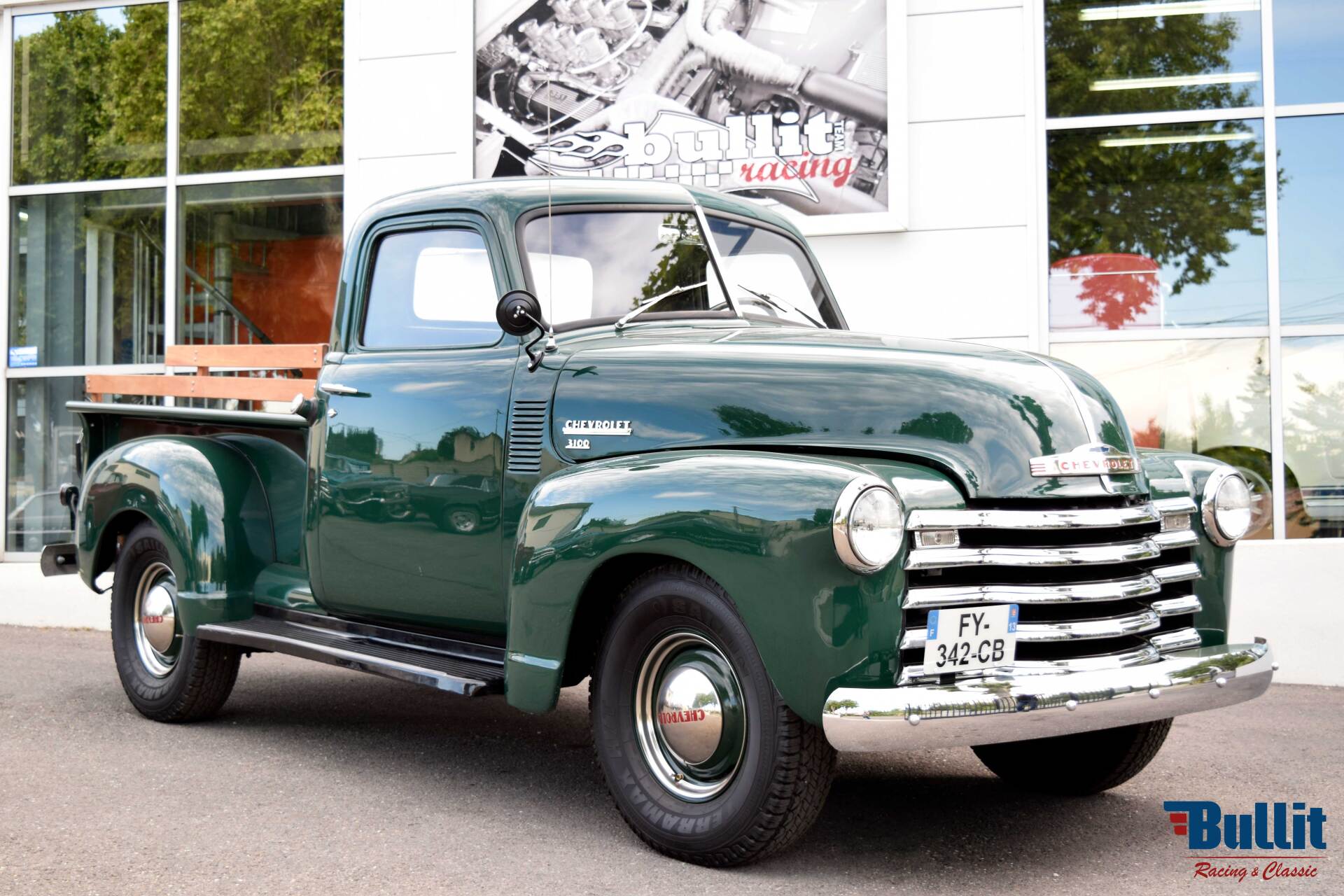 Chevrolet Pickup 3100 de 1950 vu 3/4 avant droit