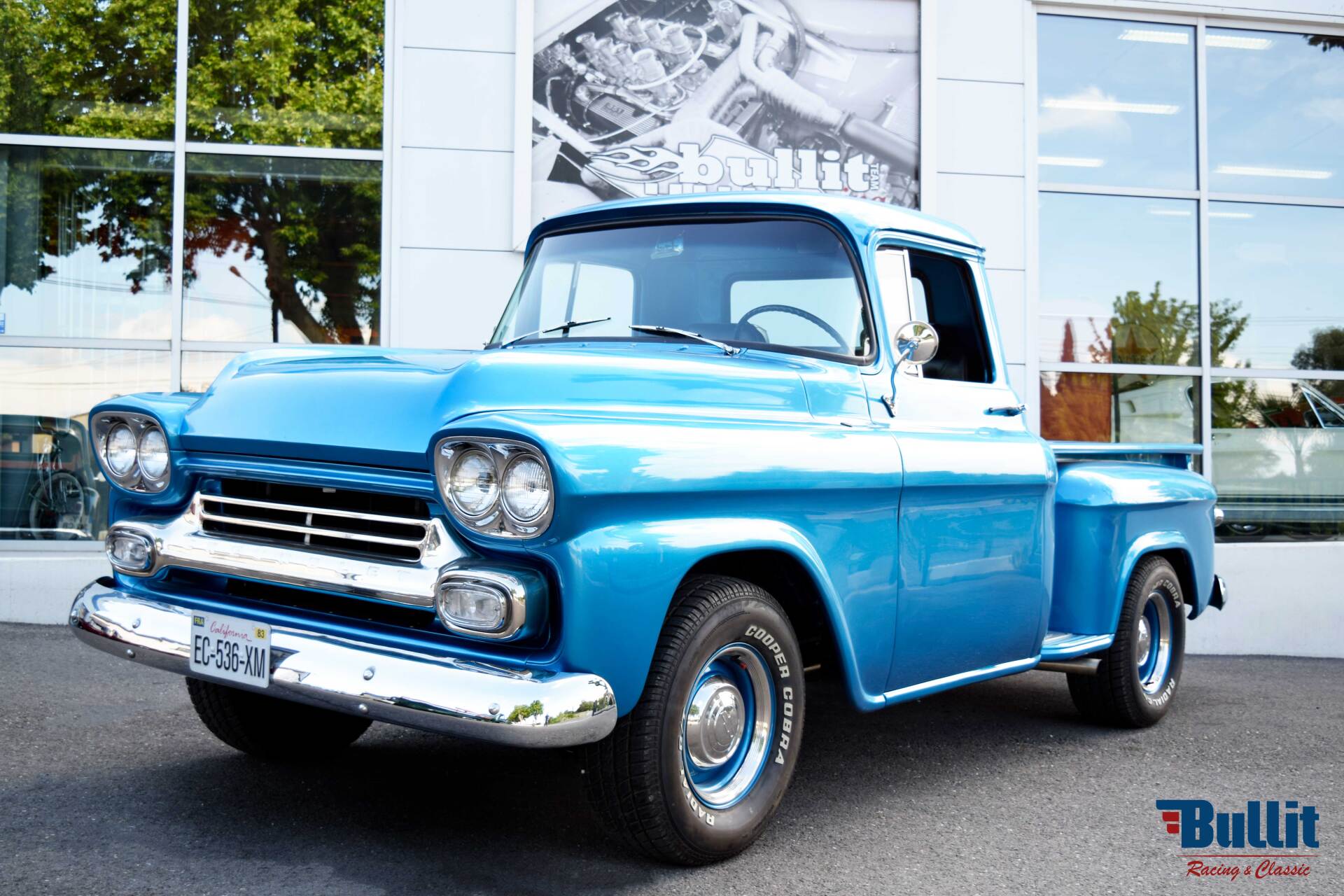 Chevrolet Apache de 1959 vu 3/4 avant gauche