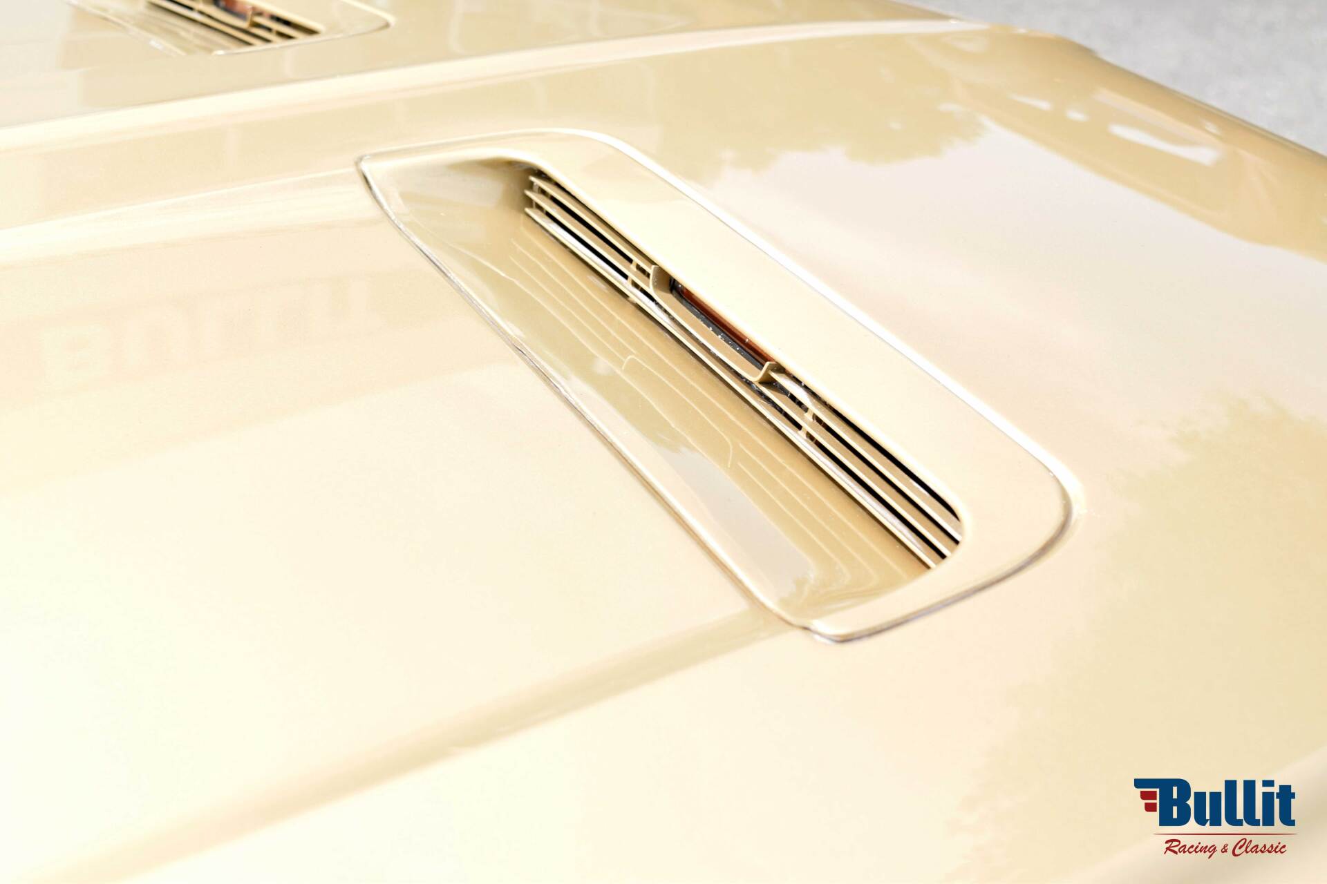 détail carrosserie de Mustang cabriolet de 1968