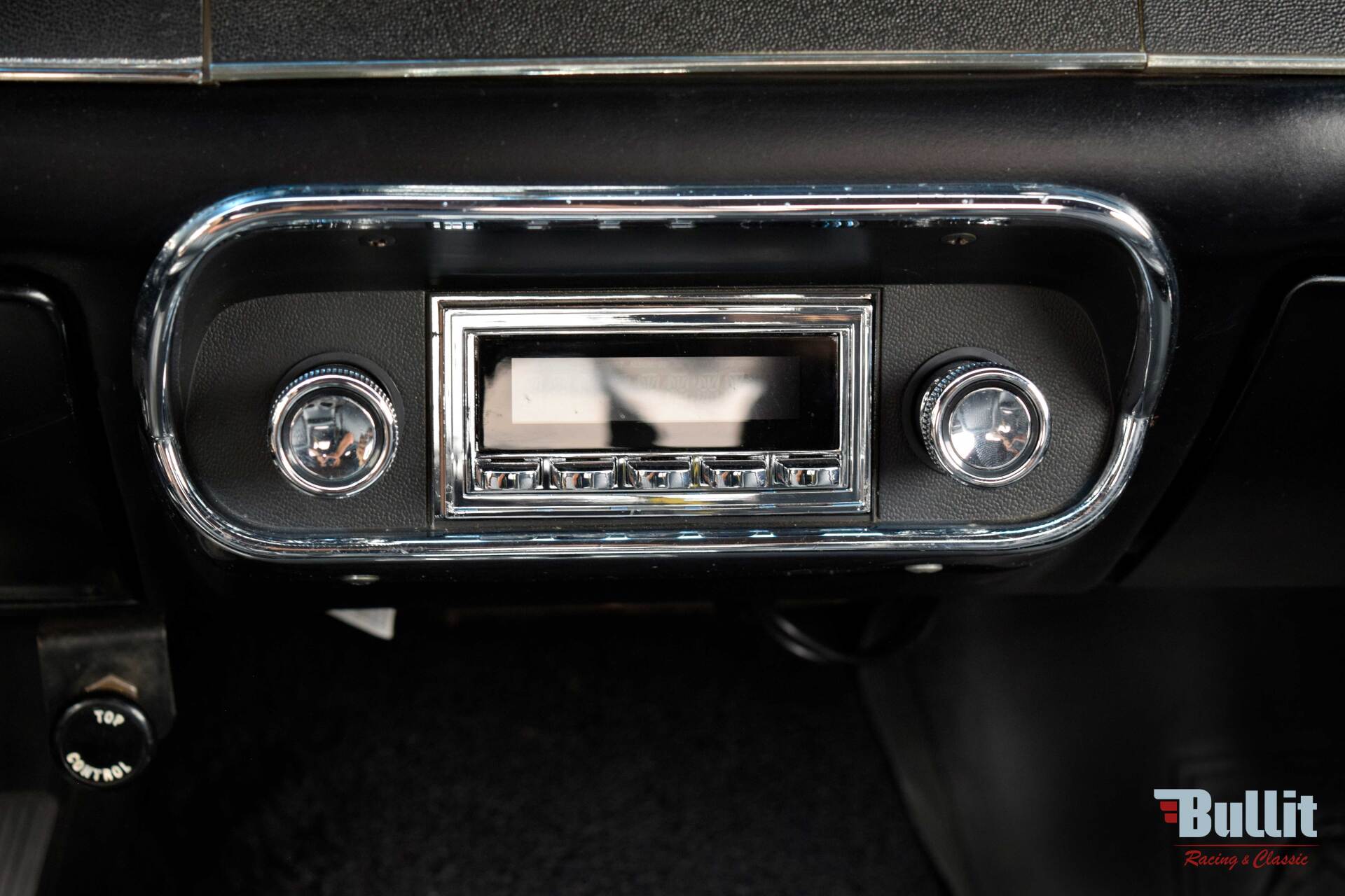 autoradio USB Bluetooth de Mustang cabriolet de 1968