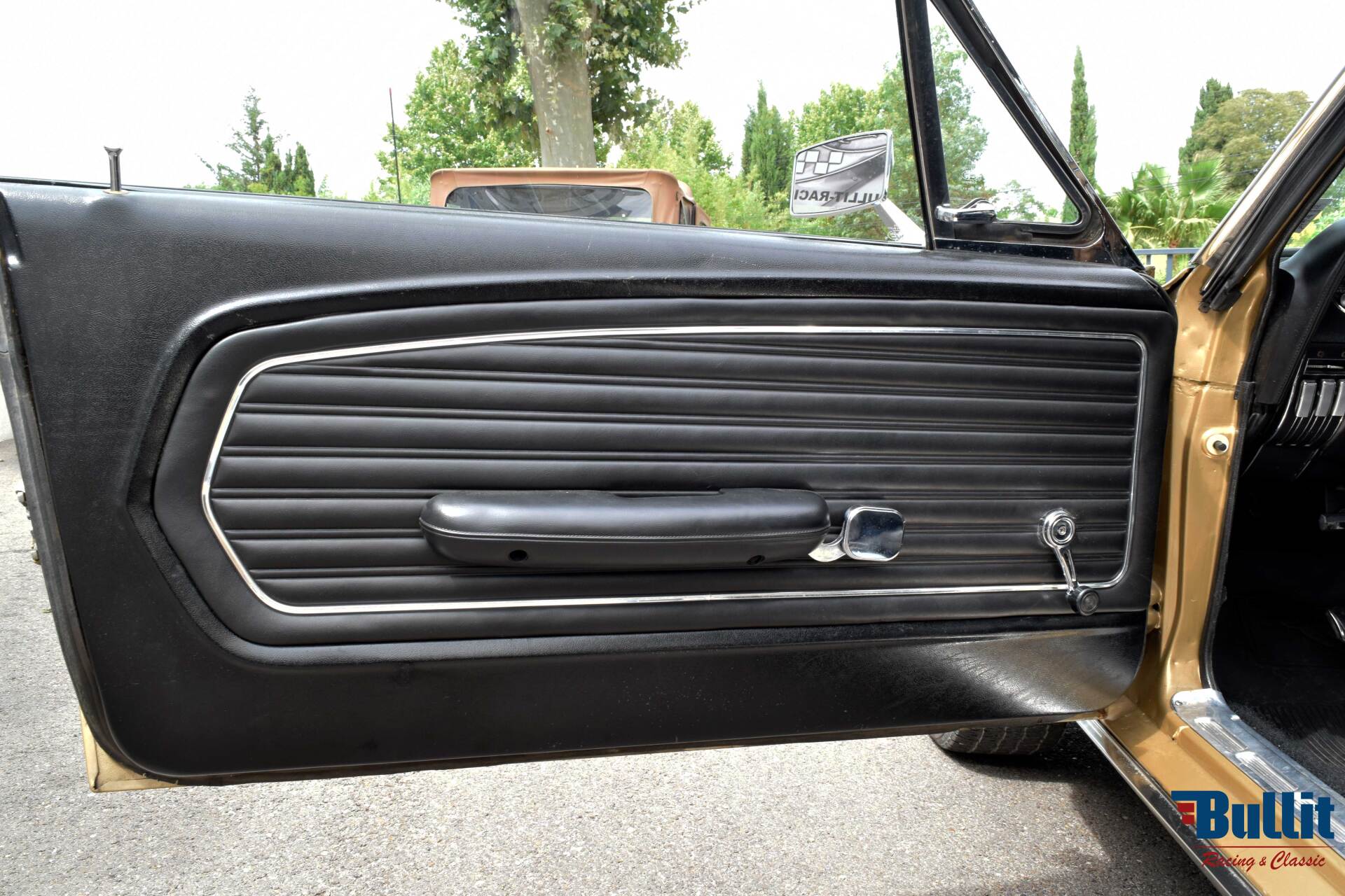 portière de Mustang cabriolet de 1968