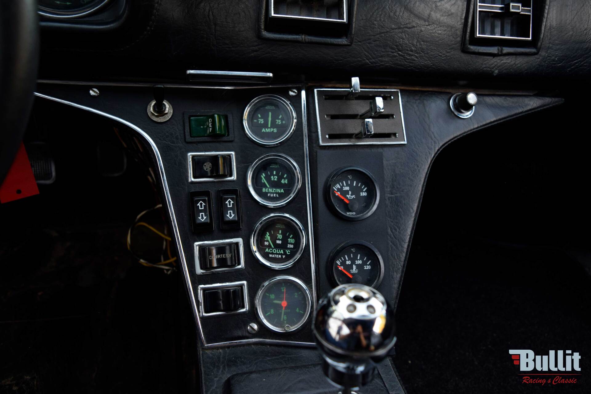 compteurs de DE TOMASO PANTERA GTS 1971 ROUGE
