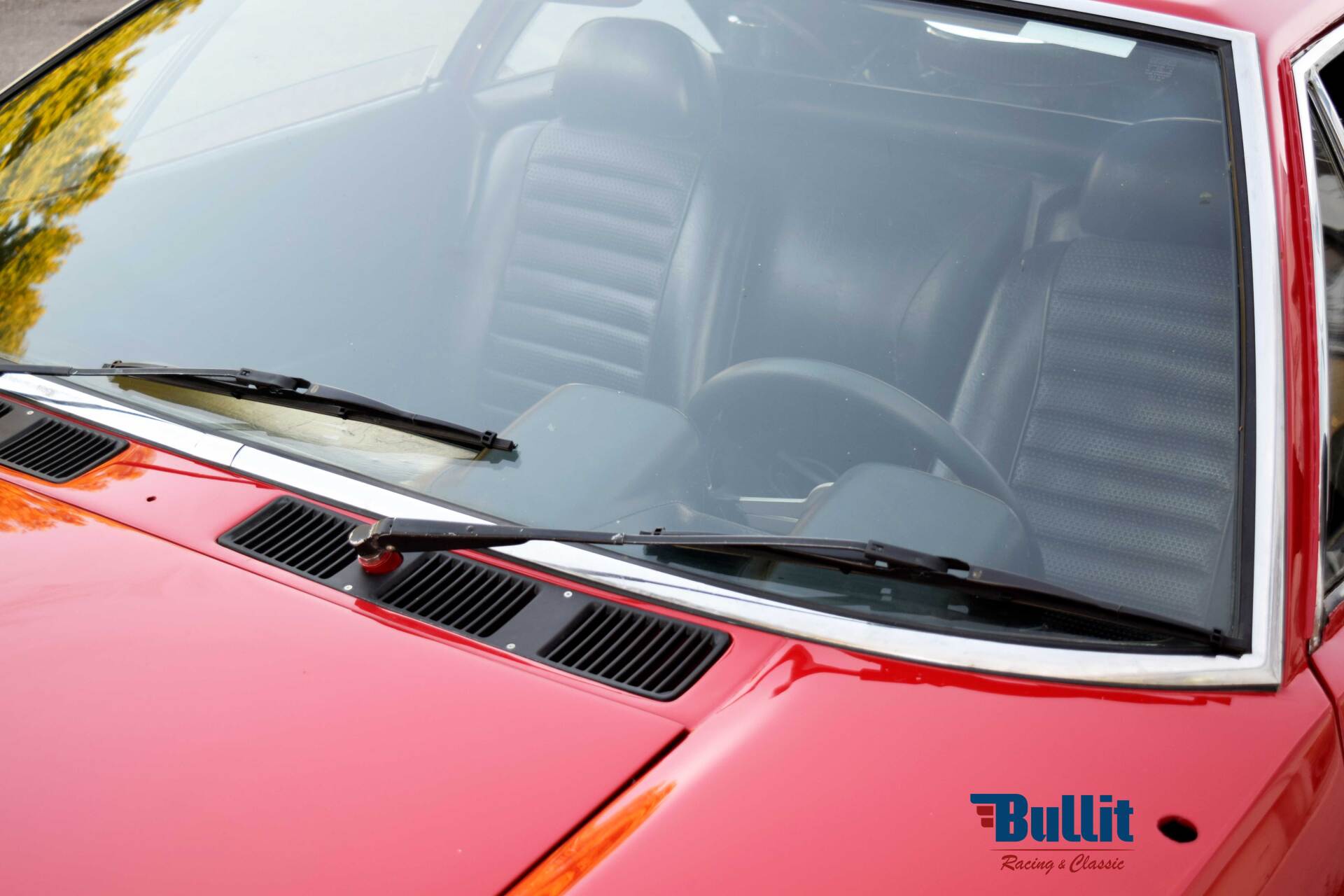 pare brise de DE TOMASO PANTERA GTS 1971 ROUGE