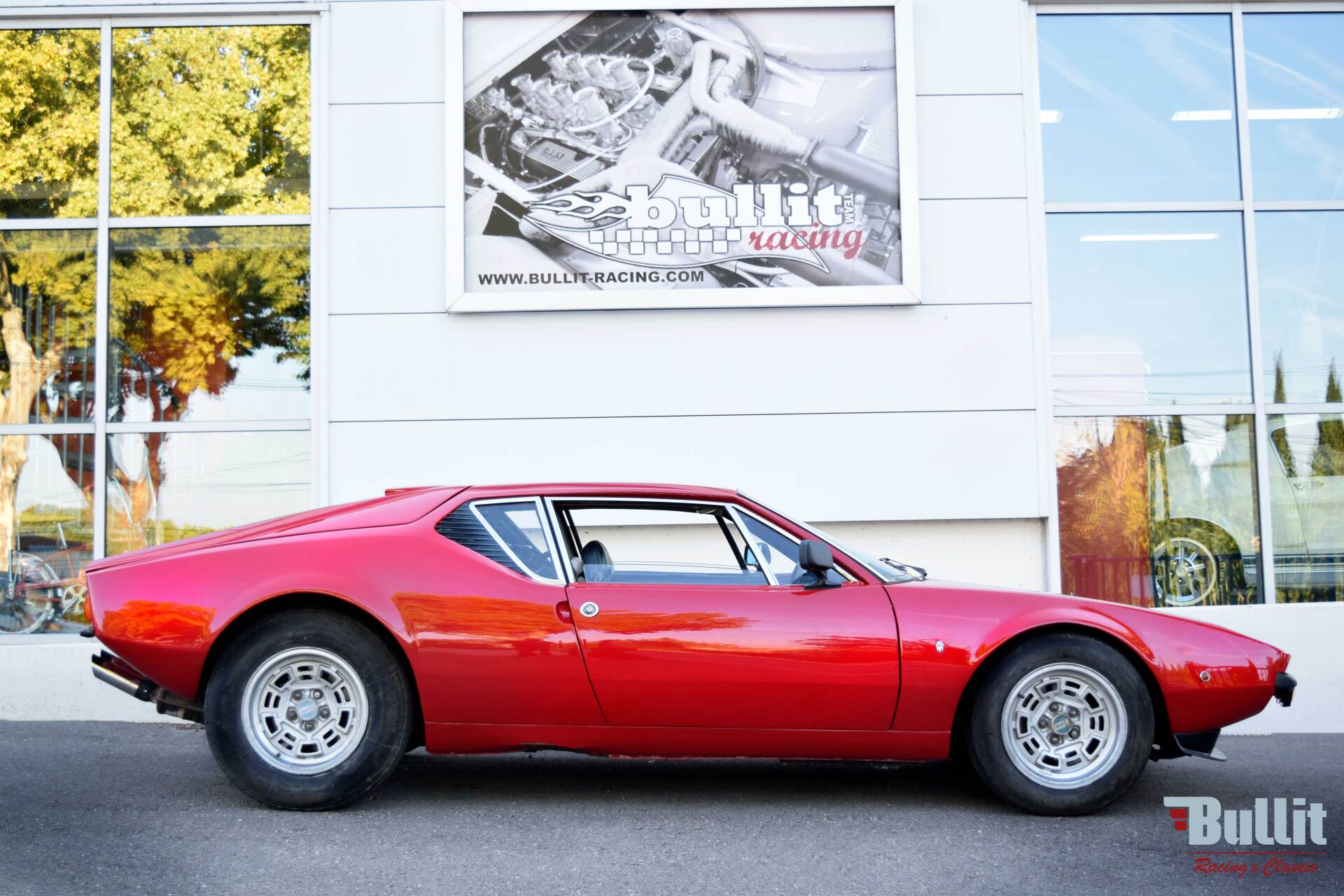 DE TOMASO Pantera GTS rouge - 1971 à restaurer
