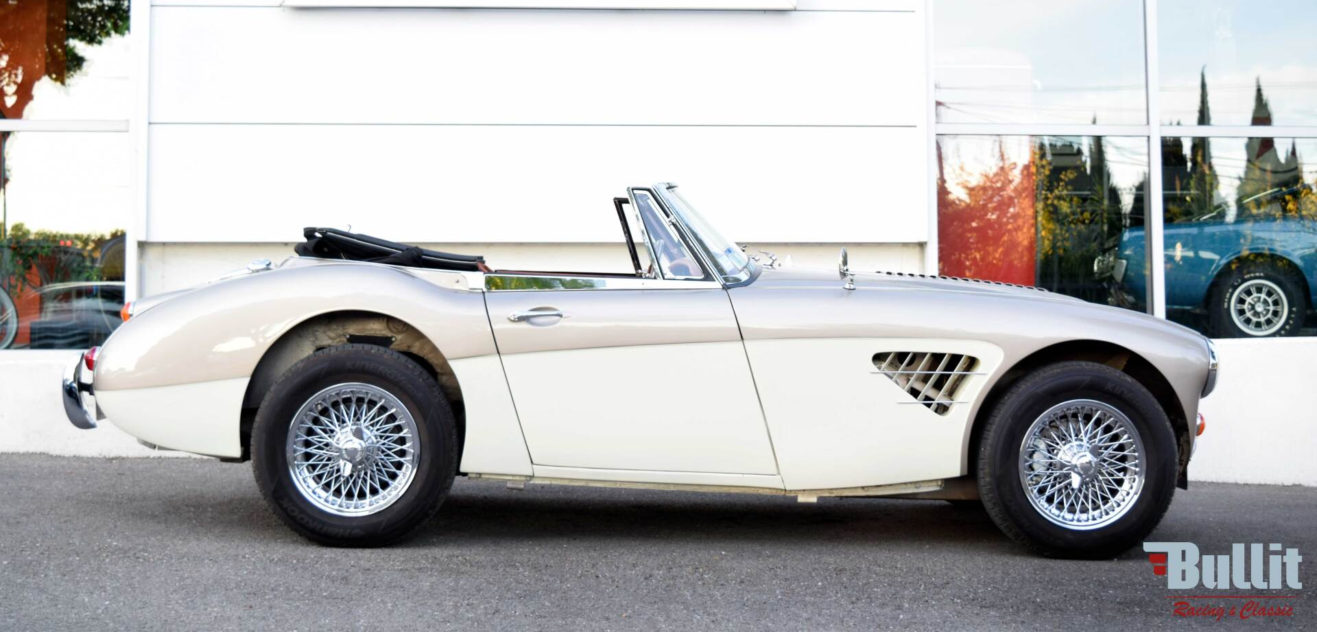 Austin Healey 3000 MK3 - 1967, vue de profil droit