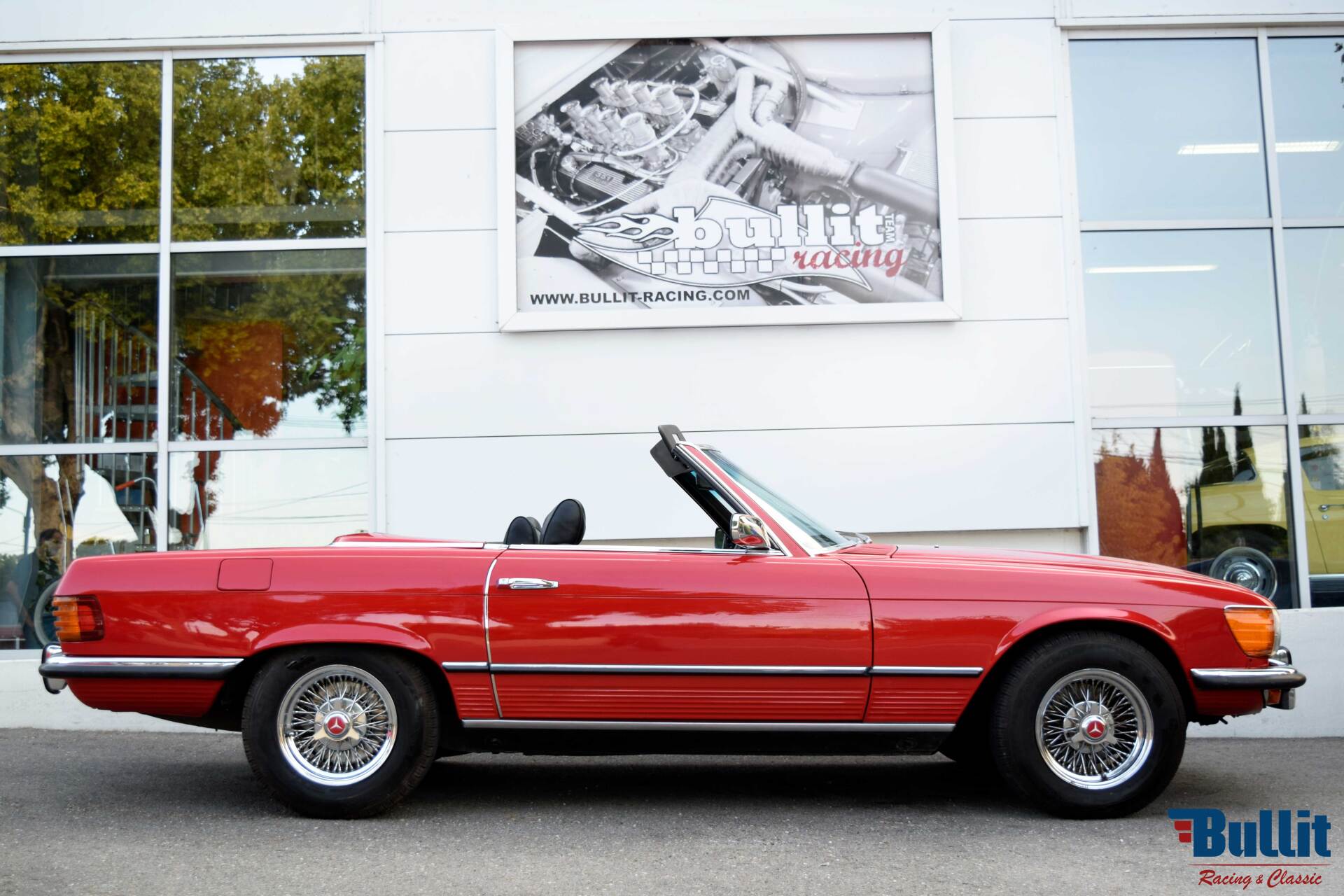 profil cabriolet de MERCEDES 450SL ROUGE DE 1972