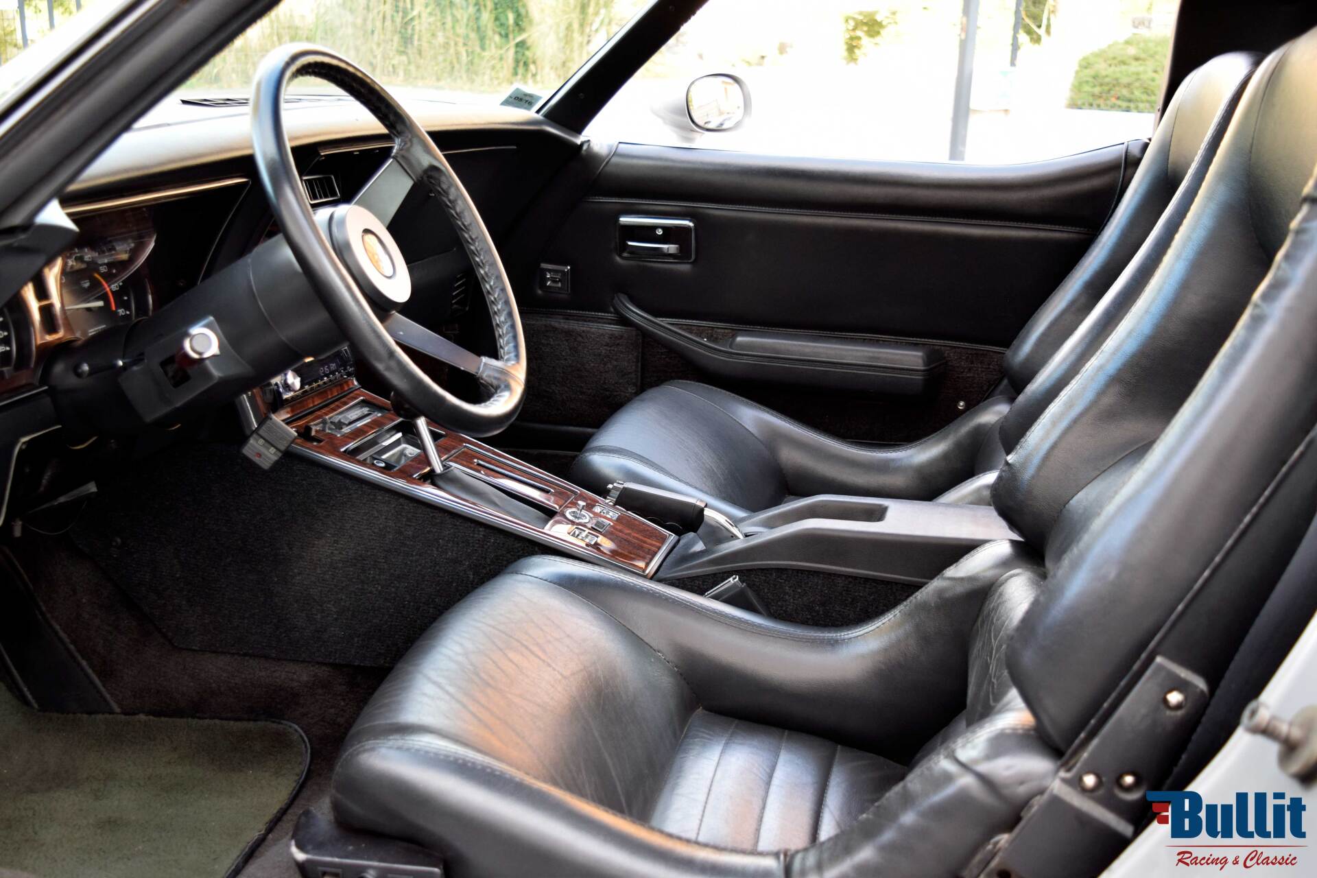 intérieur de Chevrolet Corvette C3 de 1982
