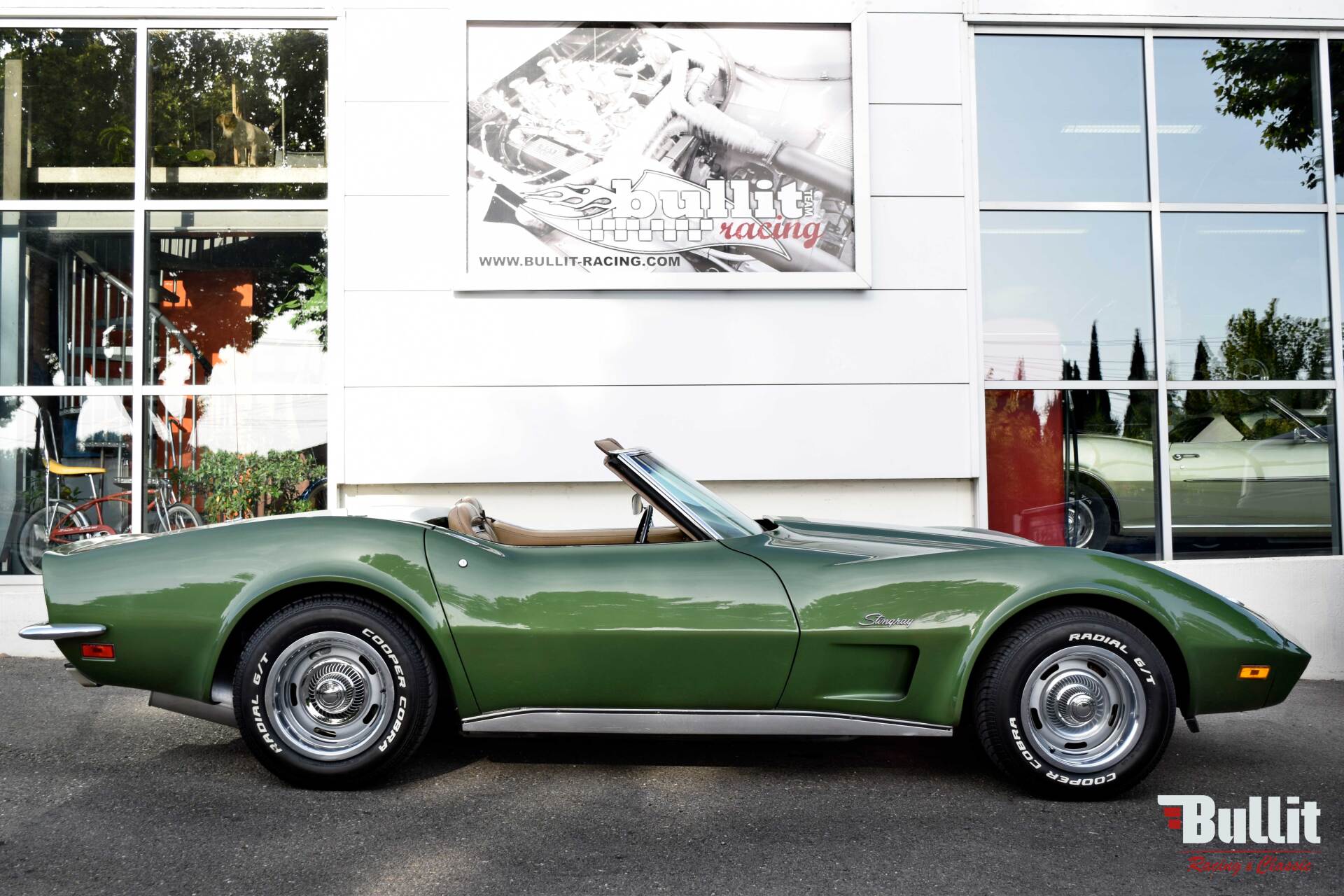 Chevrolet Corvette C3 Stingray cabriolet ELKHART GREEN de 1973