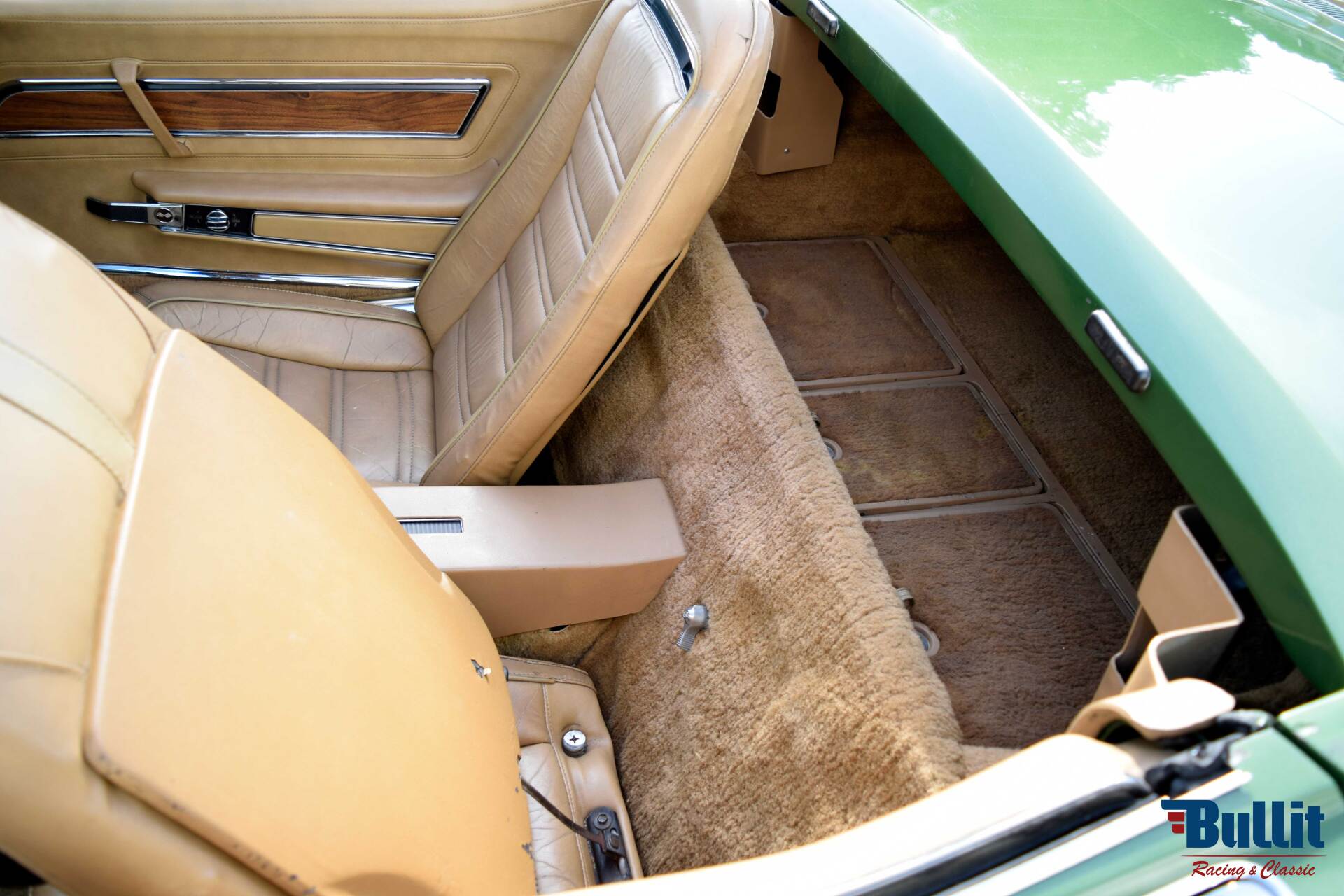 coffre Chevrolet Corvette C3 Stingray cabriolet ELKHART GREEN de 1973