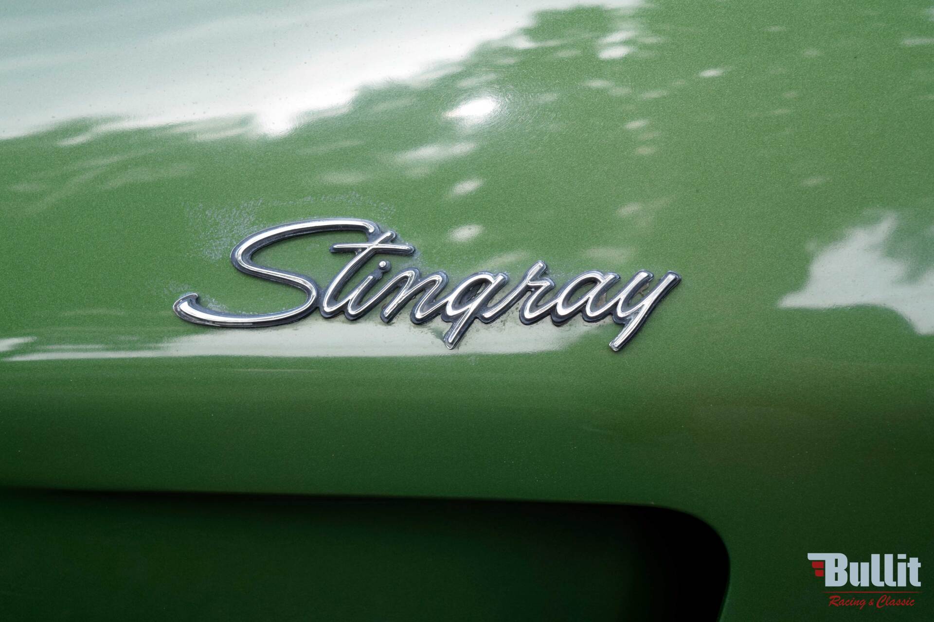Emblème Chevrolet Corvette C3 Stingray cabriolet ELKHART GREEN de 1973