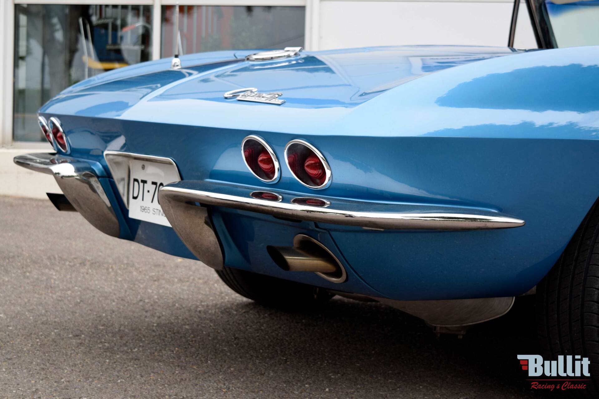Arrière Chevrolet Corvette C2 327 Sting Ray Nassau Blue de 1965