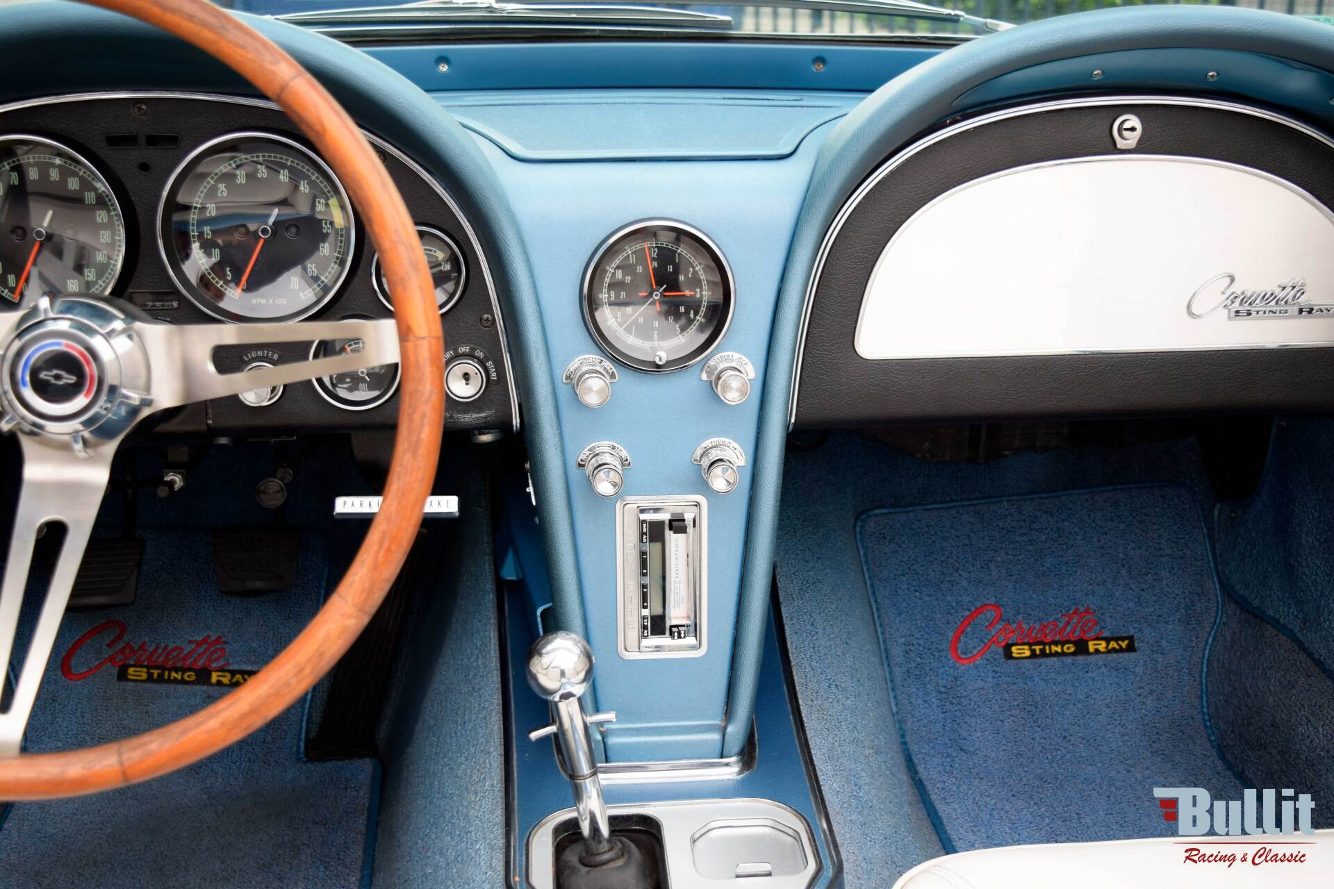 console Chevrolet Corvette C2 327 Sting Ray Nassau Blue de 1965