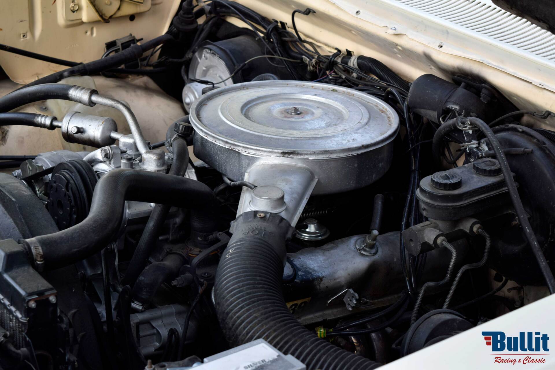 moteur V8 de DODGE RAMCHARGER gold/ivory 1986