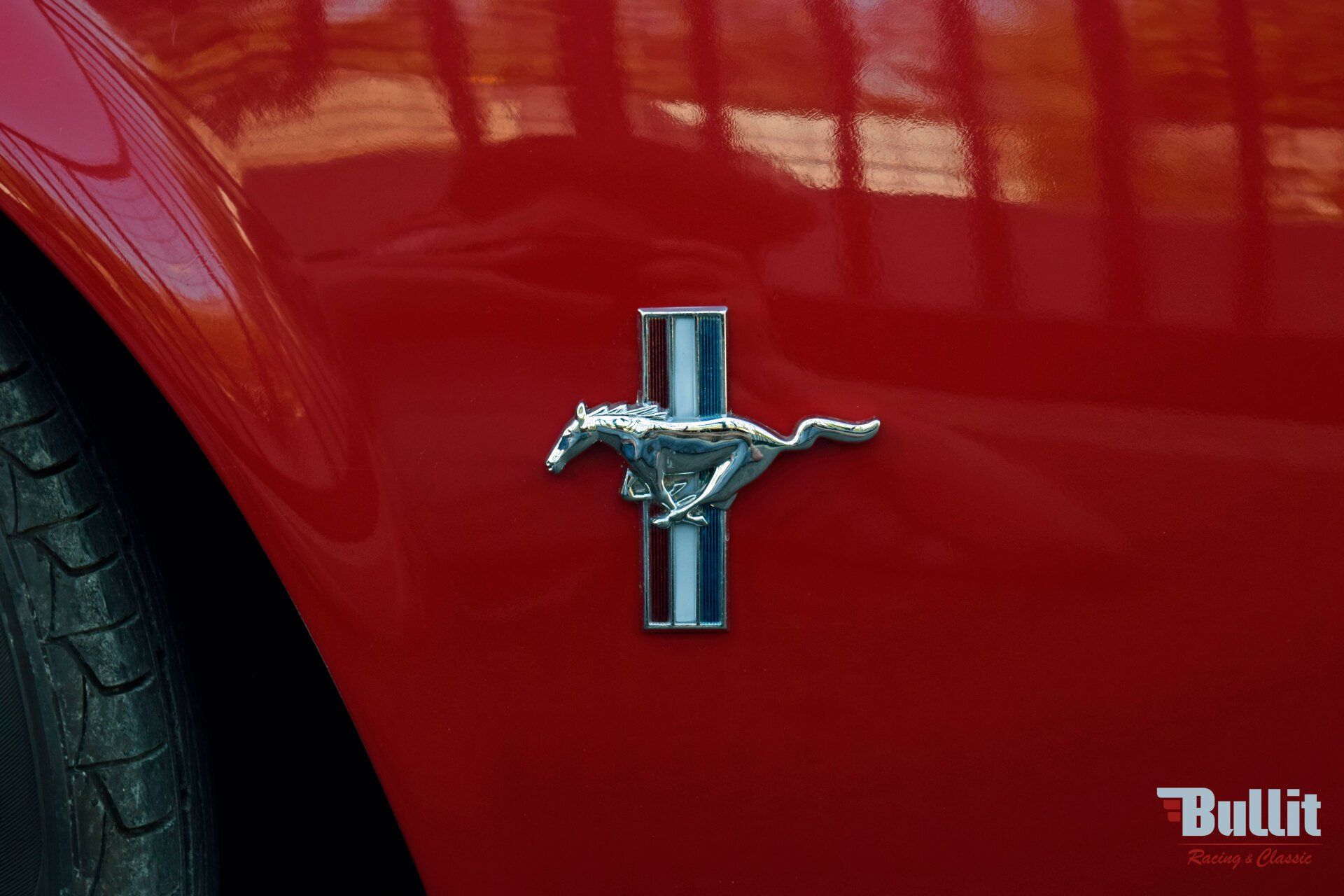 emblème de Ford Mustang coupé 289 rouge de 1967