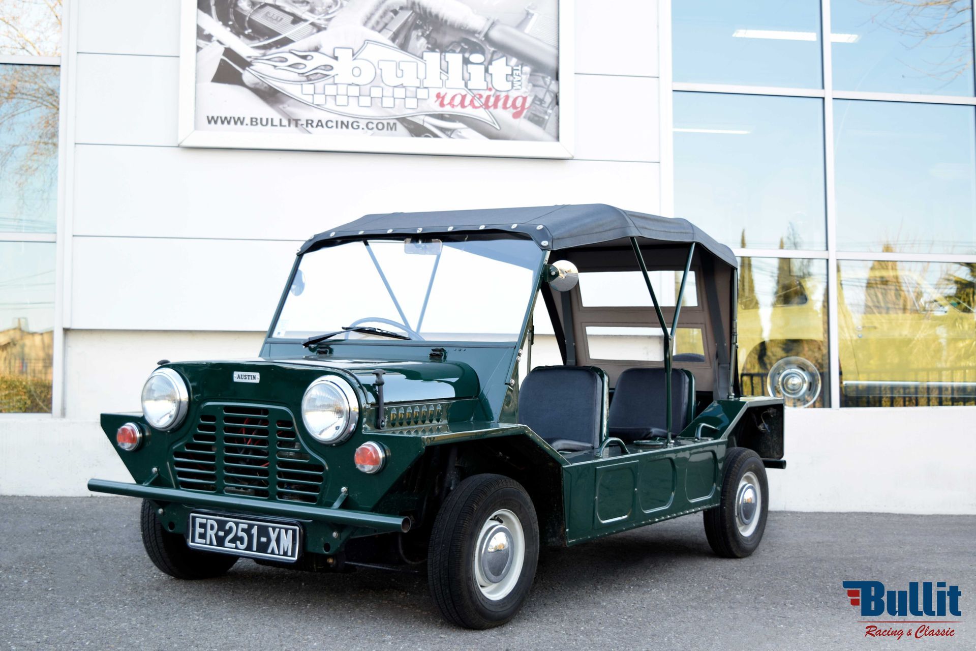 AUSTIN MINI MOKE MK1 de 1967 vue 3/4 avant gauche
