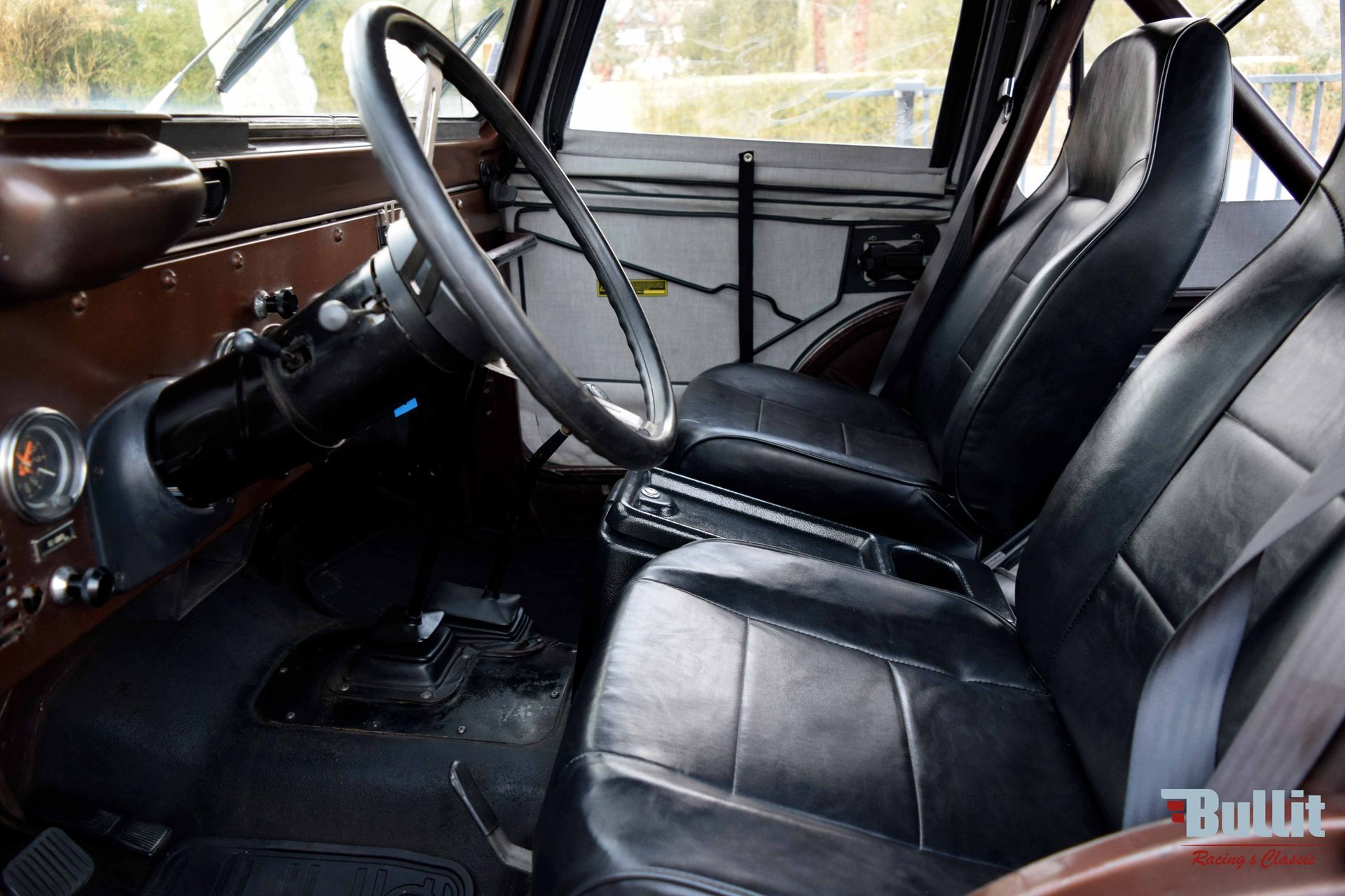 INTERIEUR JEEP CJ5 RENEGADE MARRON DE 1981